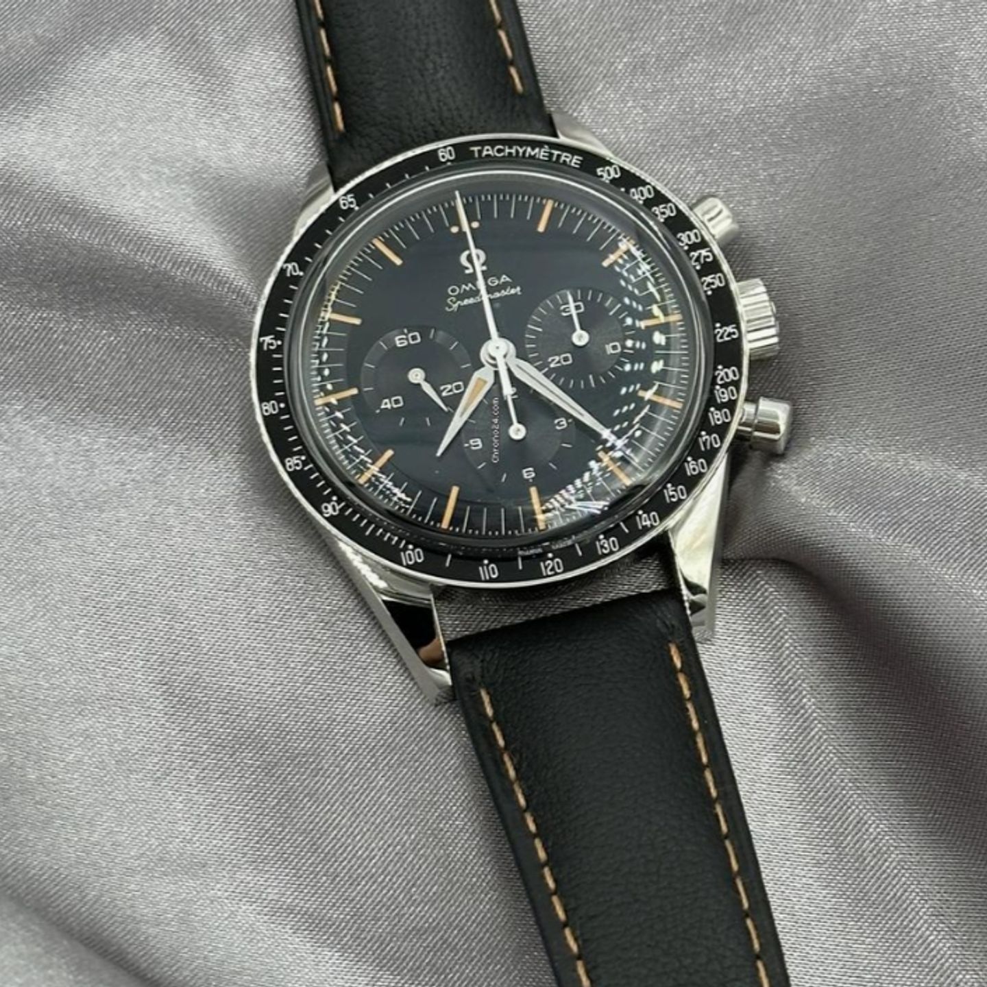 Omega Speedmaster 310.32.40.50.06.001 (2025) - Blauw wijzerplaat 40mm Staal (5/7)