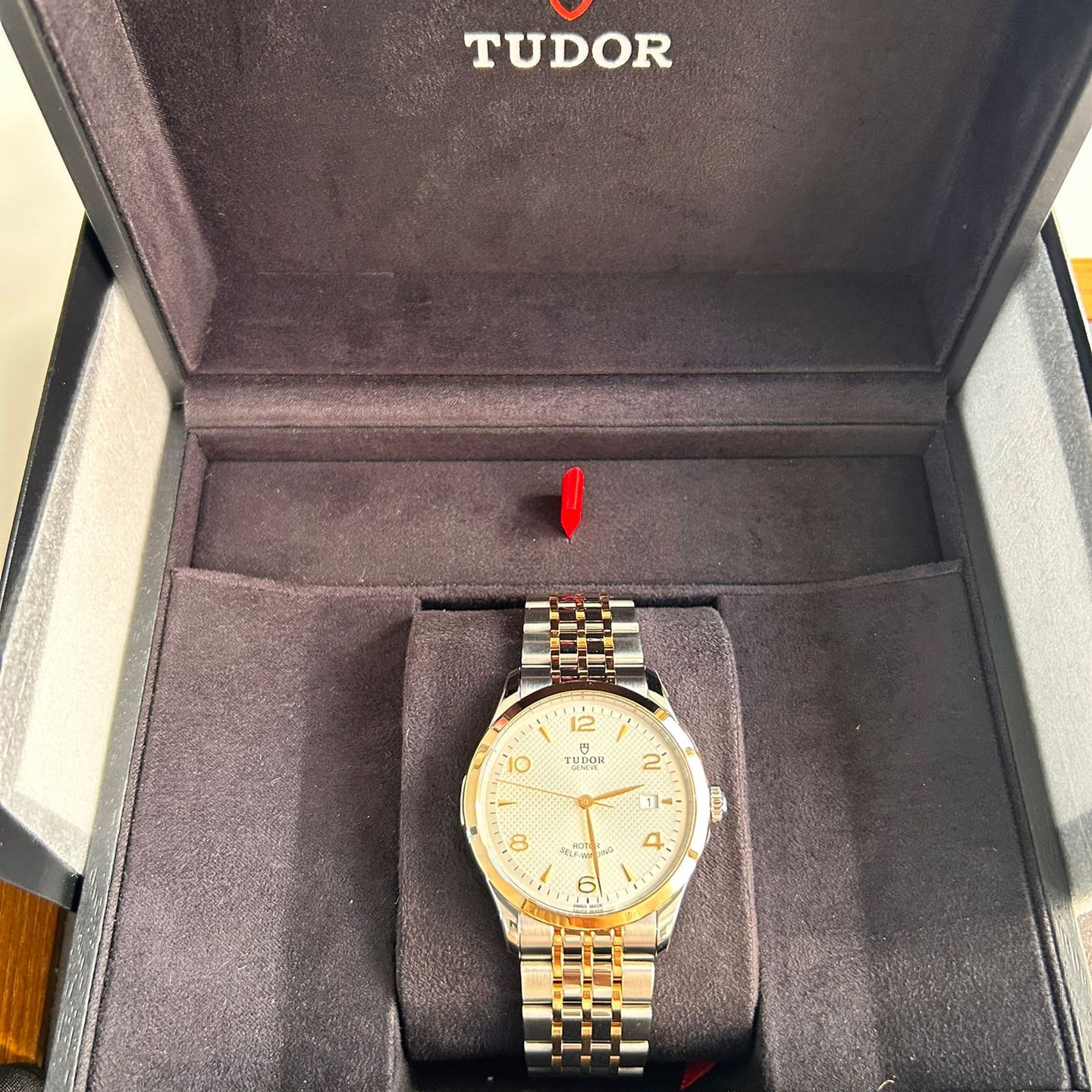 Tudor 1926 91551 - (2/8)