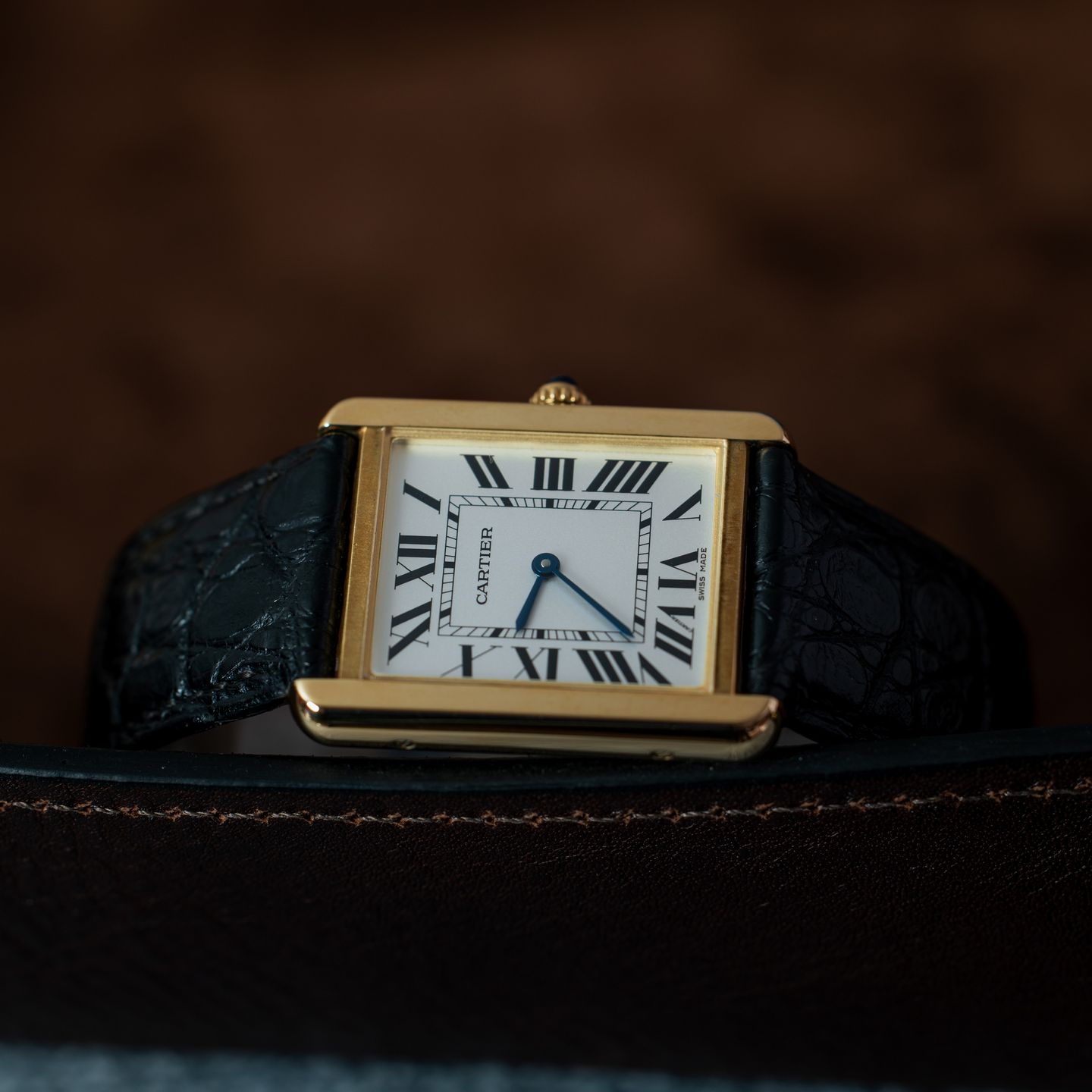 Cartier Tank Solo W5200004 (2020) - Zilver wijzerplaat 35mm Geelgoud (3/8)
