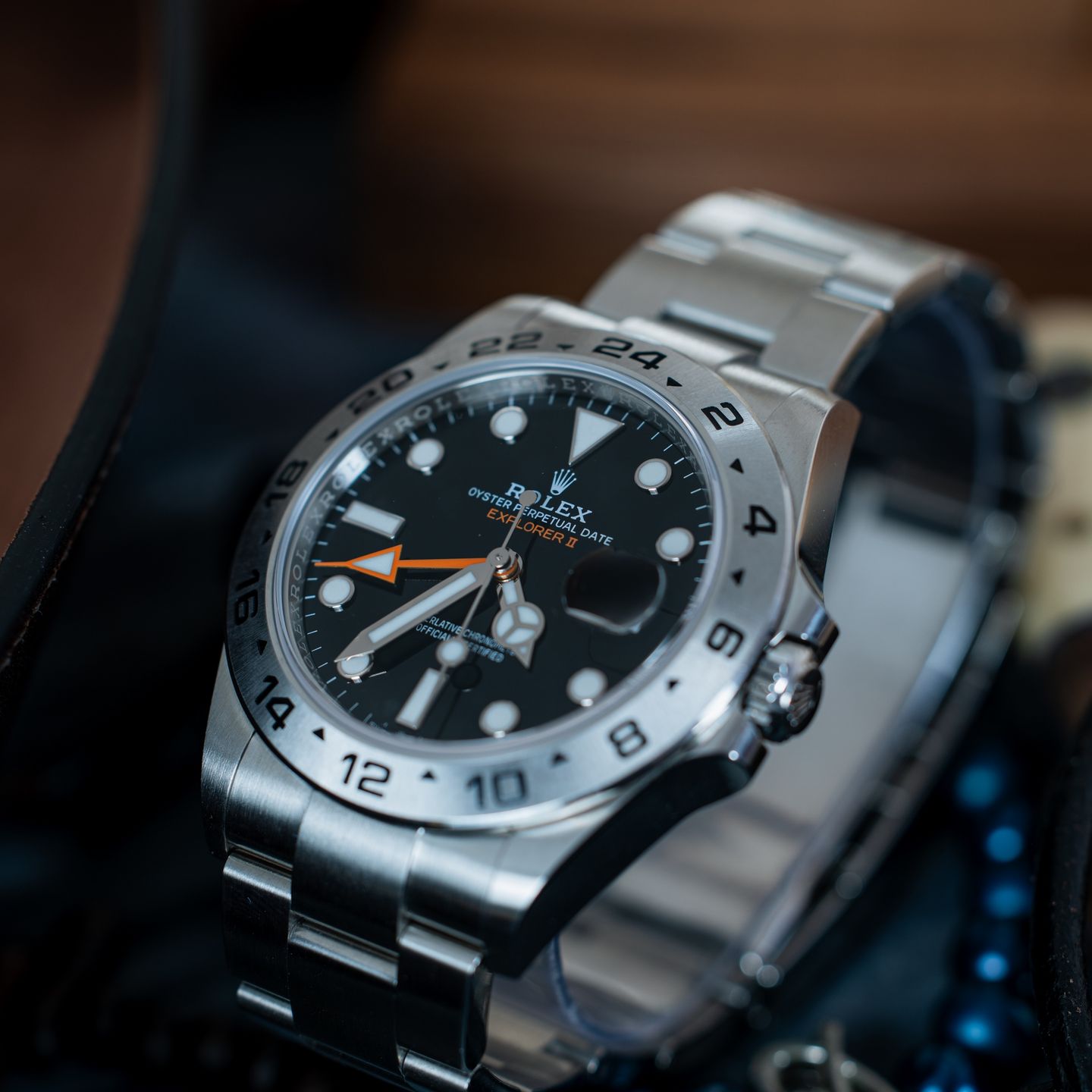 Rolex Explorer II 226570 (2023) - Zwart wijzerplaat 42mm Staal (2/5)