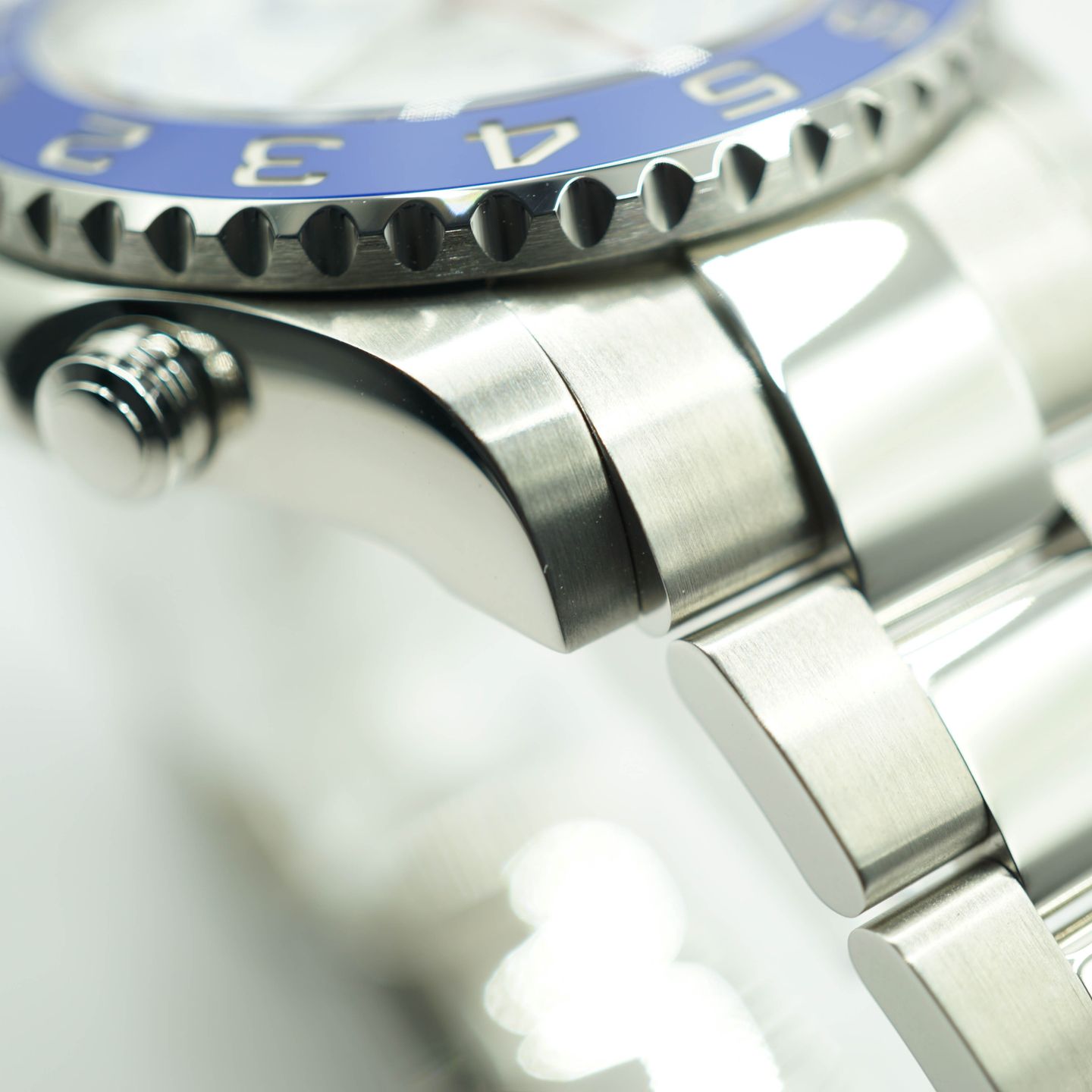 Rolex Yacht-Master II 116680 (2023) - White dial 44 mm Steel case (3/8)