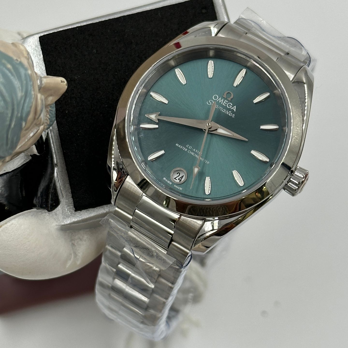 Omega Seamaster Aqua Terra 220.10.34.20.10.001 (2023) - Blue dial 34 mm Steel case (1/8)