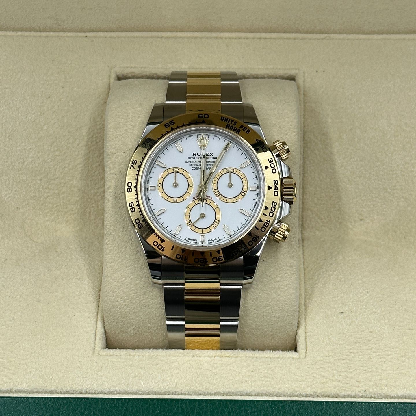Rolex Daytona 126503 - (4/7)