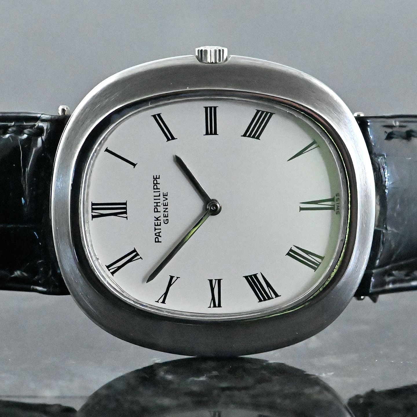 Patek Philippe Golden Ellipse 3589 - (2/8)