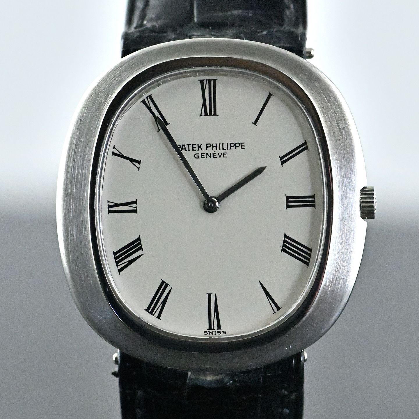 Patek Philippe Golden Ellipse 3589 - (3/8)
