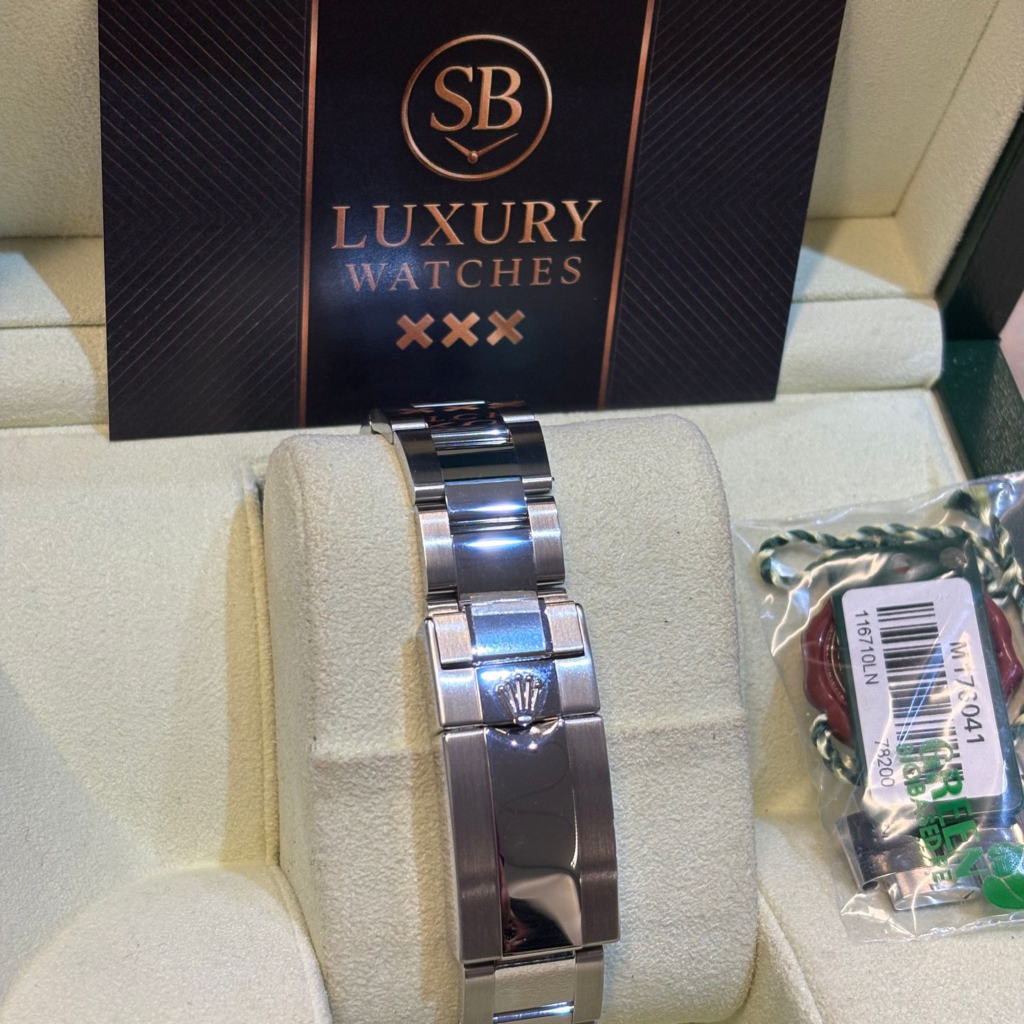 Rolex GMT-Master II 116710LN - (2/2)