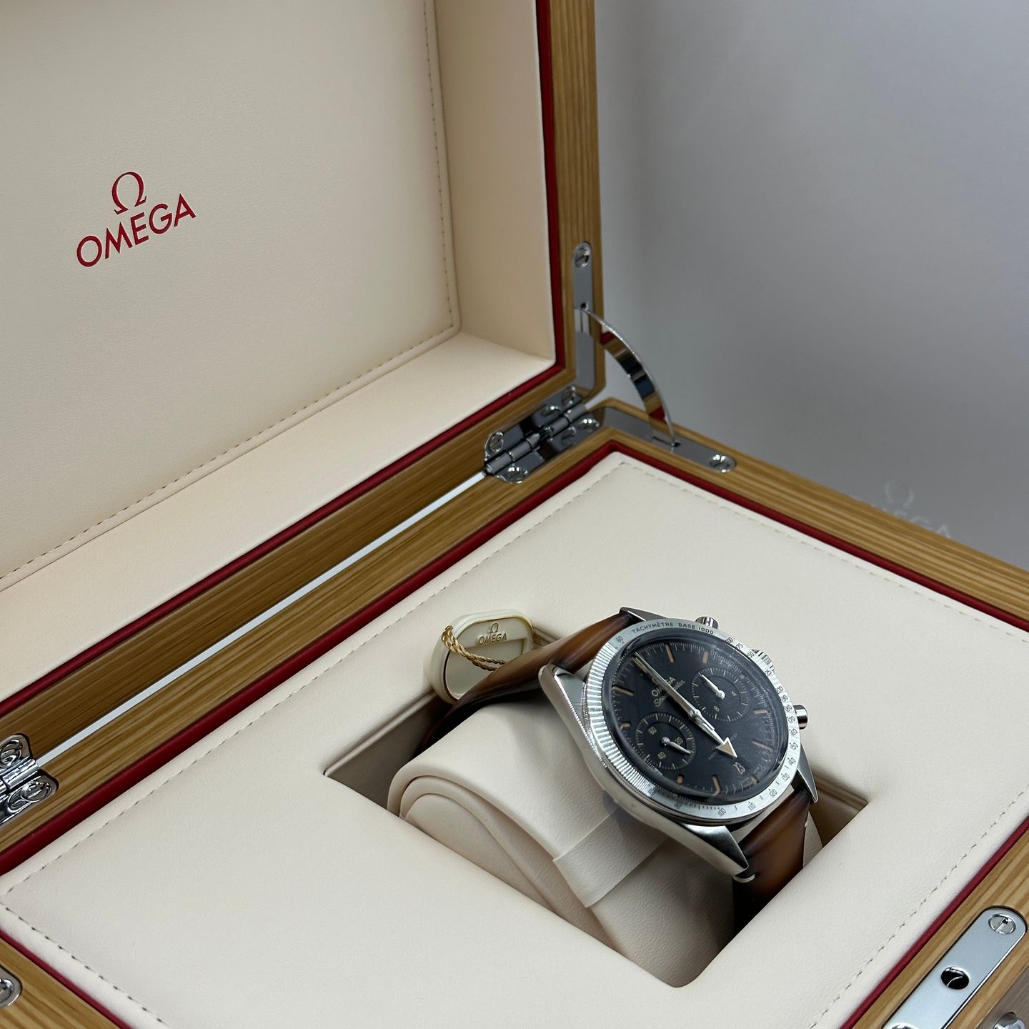 Omega Speedmaster '57 332.12.41.51.01.001 (2024) - Zwart wijzerplaat 41mm Staal (1/8)