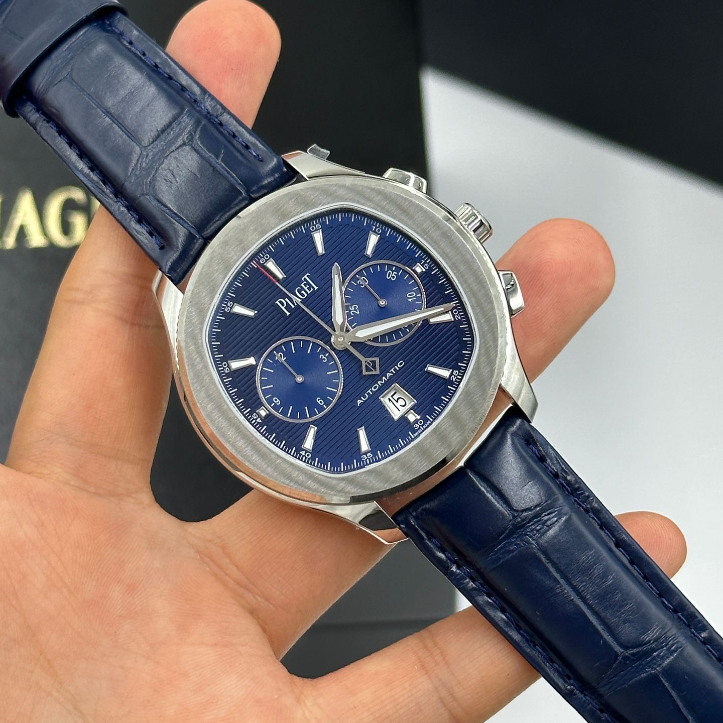 Piaget Polo S G0A43002 (2022) - Blue dial 42 mm Steel case (7/8)