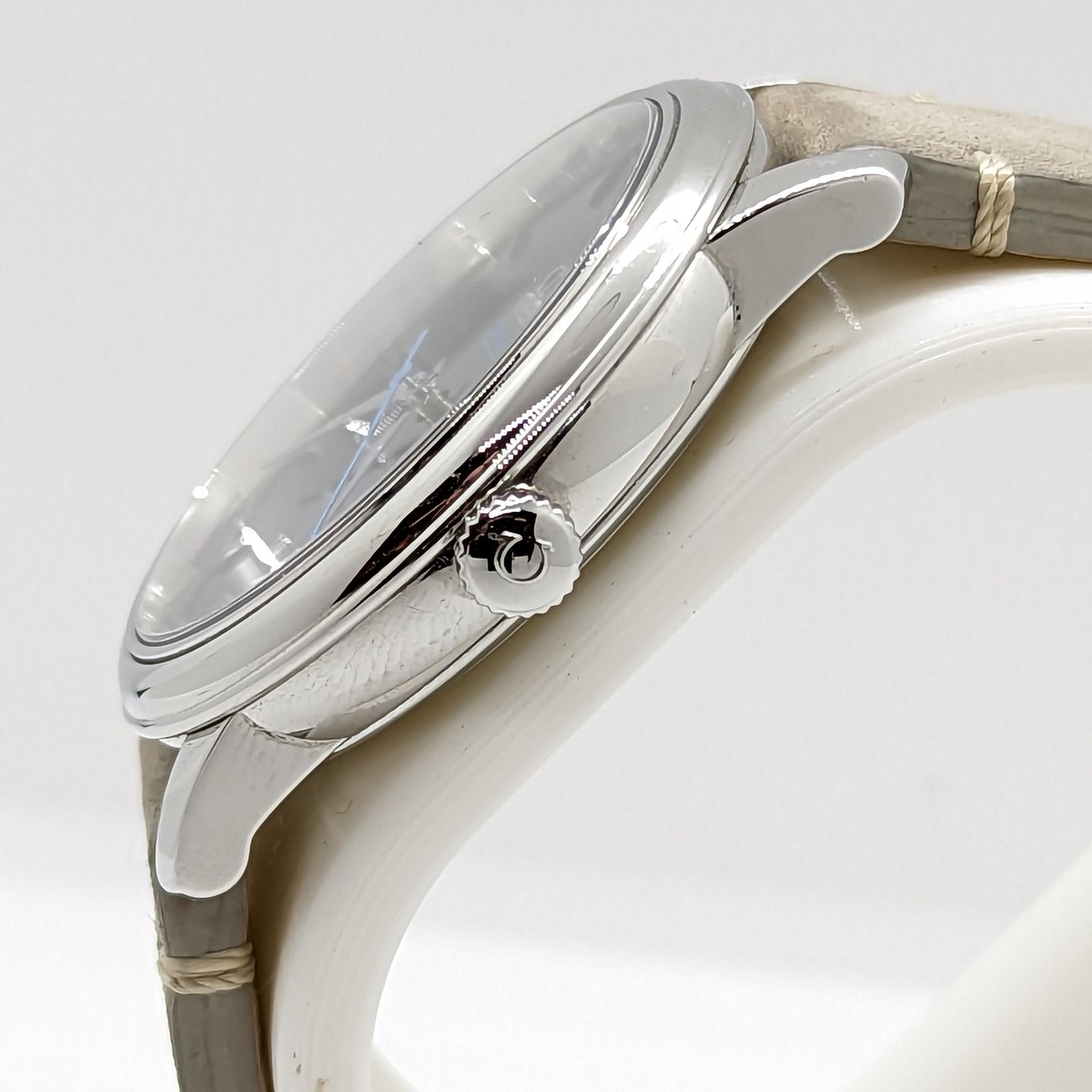 Omega De Ville Prestige 424.10.40.20.03.003 (2022) - Blauw wijzerplaat 40mm Staal (4/8)