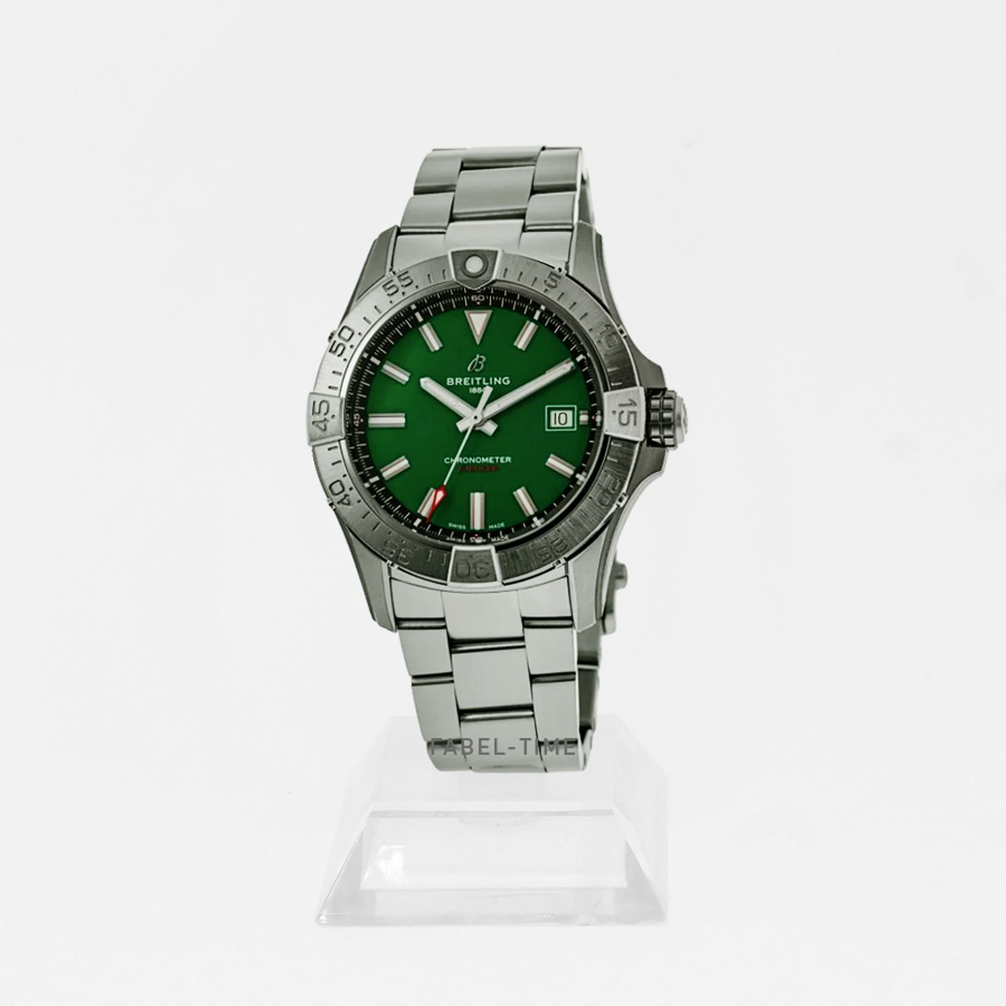 Breitling Avenger A17328101L1A1 (2024) - Groen wijzerplaat 42mm Staal (1/1)