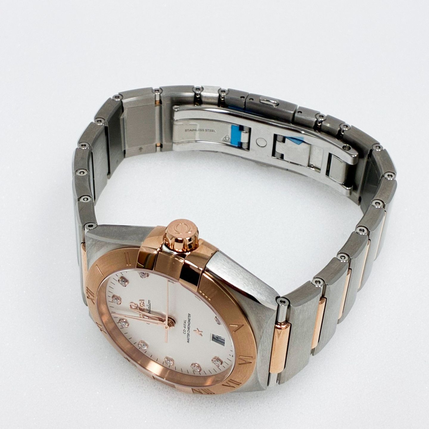 Omega Constellation 131.20.39.20.52.001 (2024) - Silver dial 39 mm Steel case (6/6)