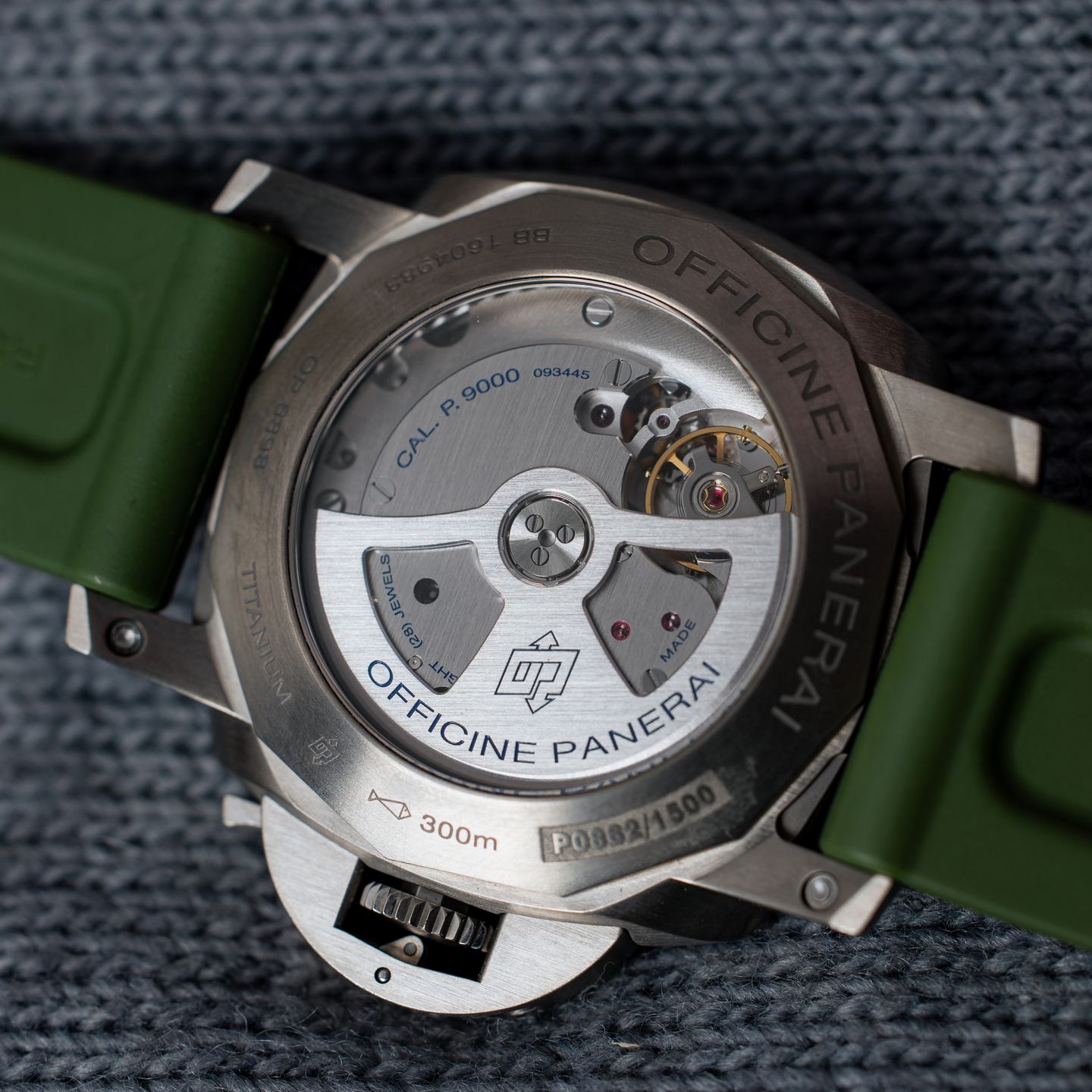 Panerai Luminor Marina 1950 3 Days Automatic PAM00351 (2015) - Brown dial 44 mm Titanium case (6/6)