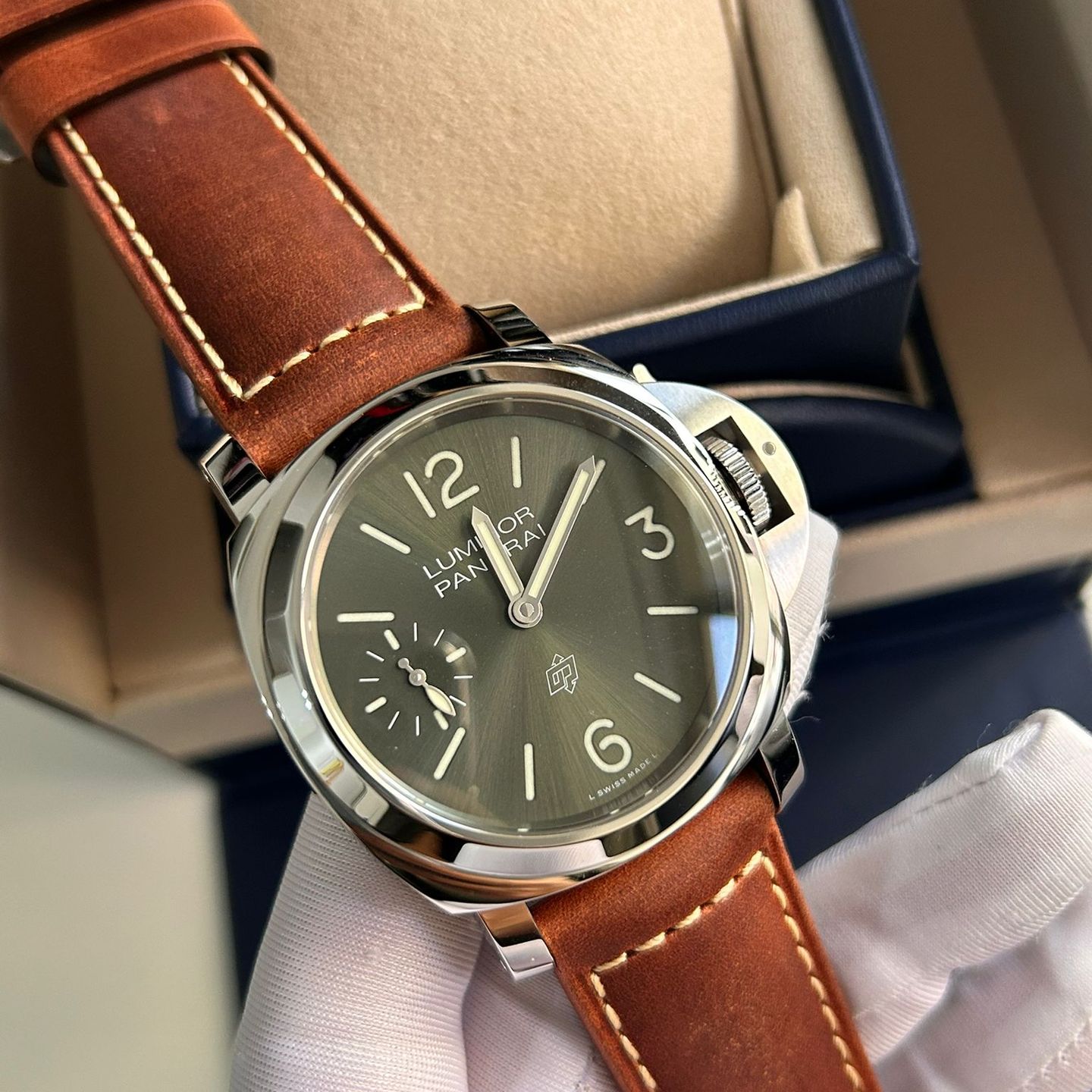 Panerai Luminor PAM01624 (2025) - Groen wijzerplaat 44mm Staal (4/8)