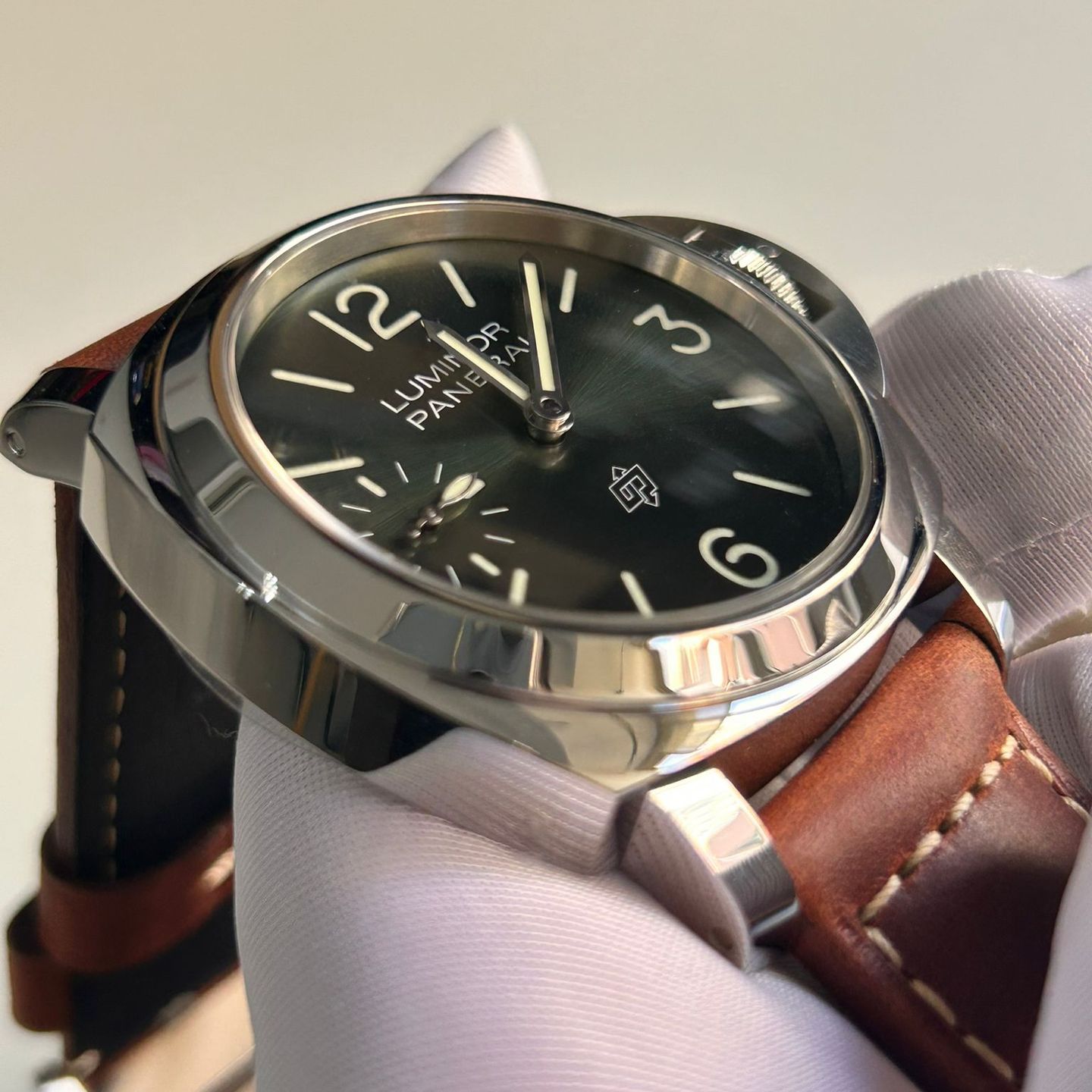Panerai Luminor PAM01624 (2025) - Groen wijzerplaat 44mm Staal (6/8)