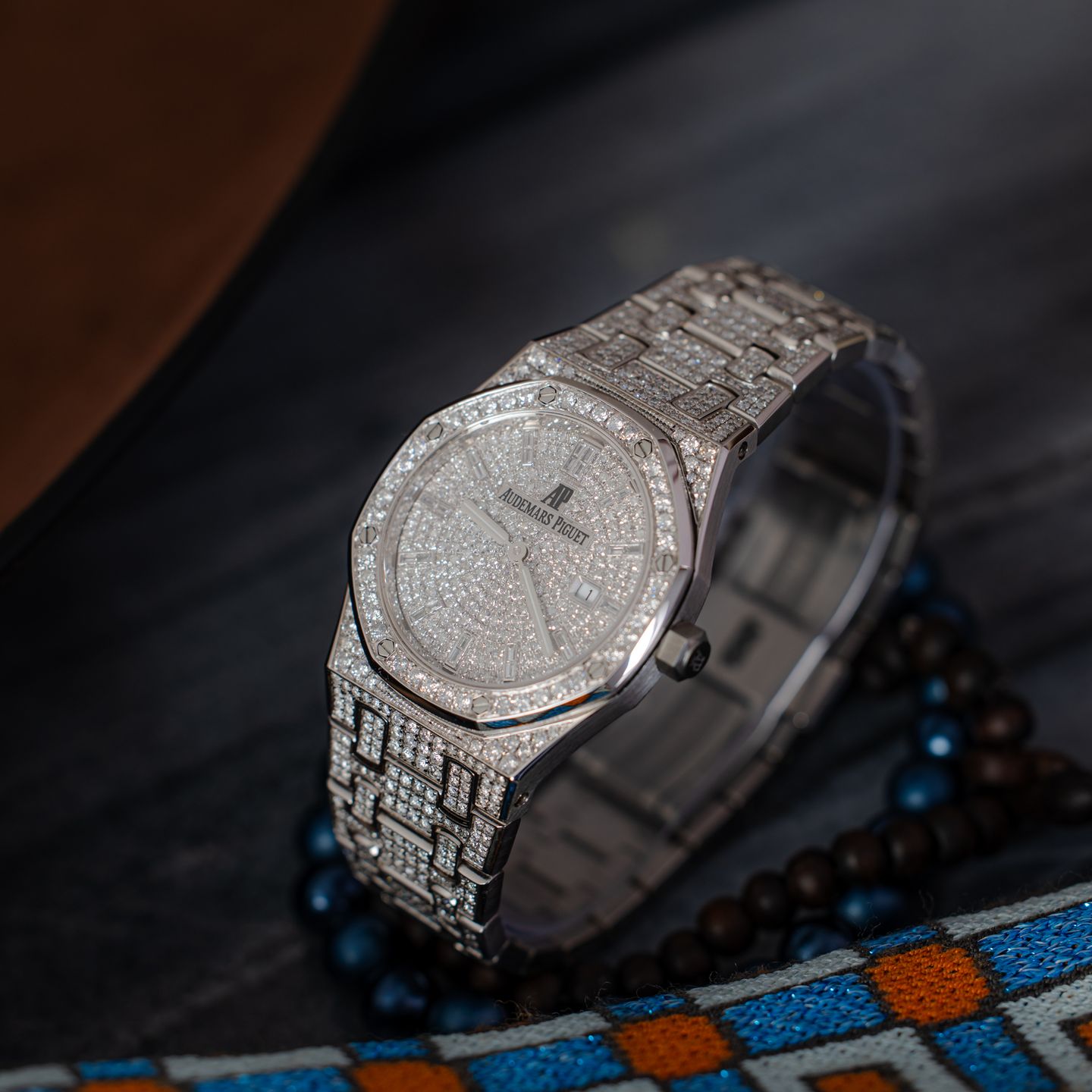 Audemars Piguet Royal Oak Lady 67650ST.OO.1261ST.01 (Unknown (random serial)) - Black dial 33 mm Steel case (2/8)