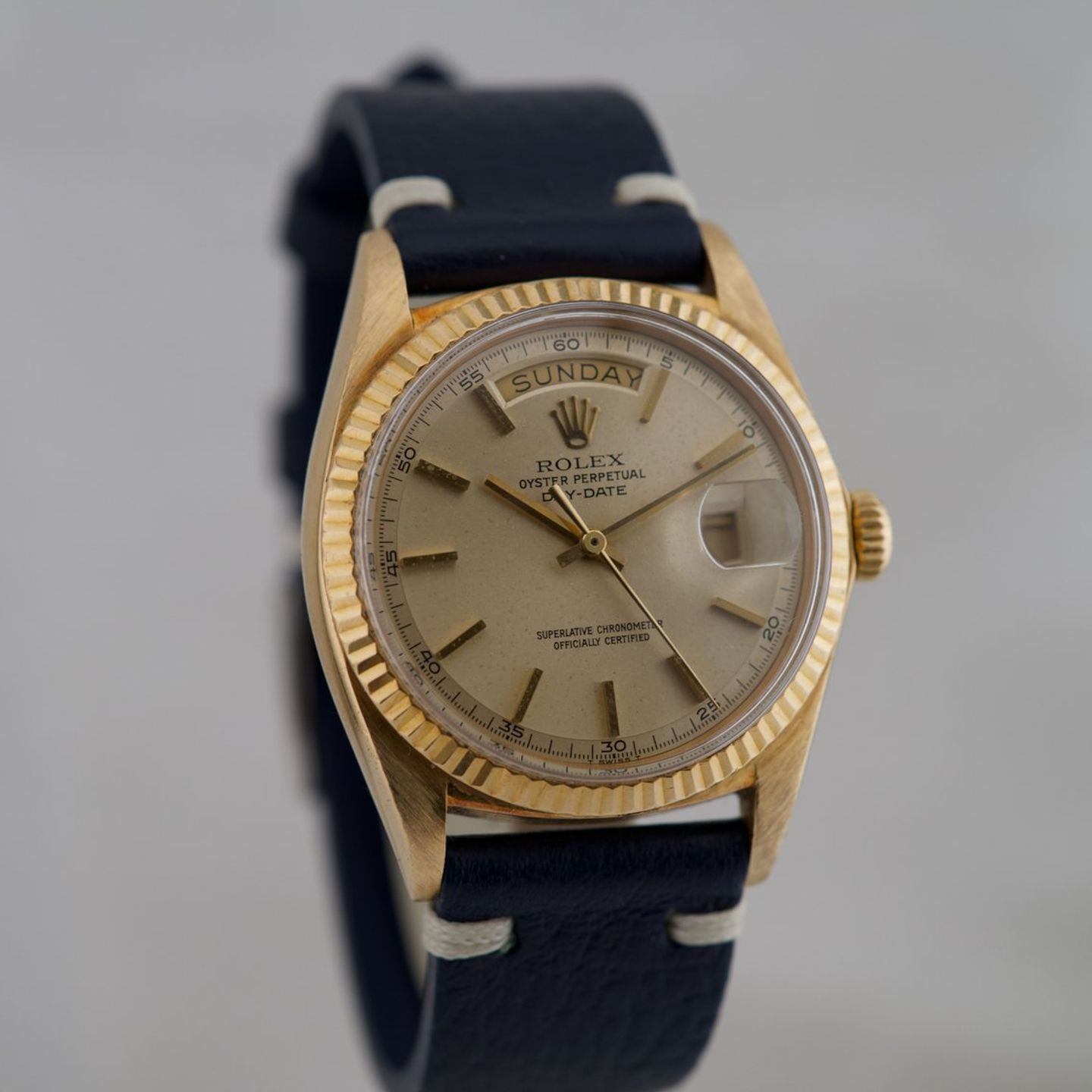 Rolex Day-Date 1803 (1971) - Champagne dial 36 mm Yellow Gold case (2/7)