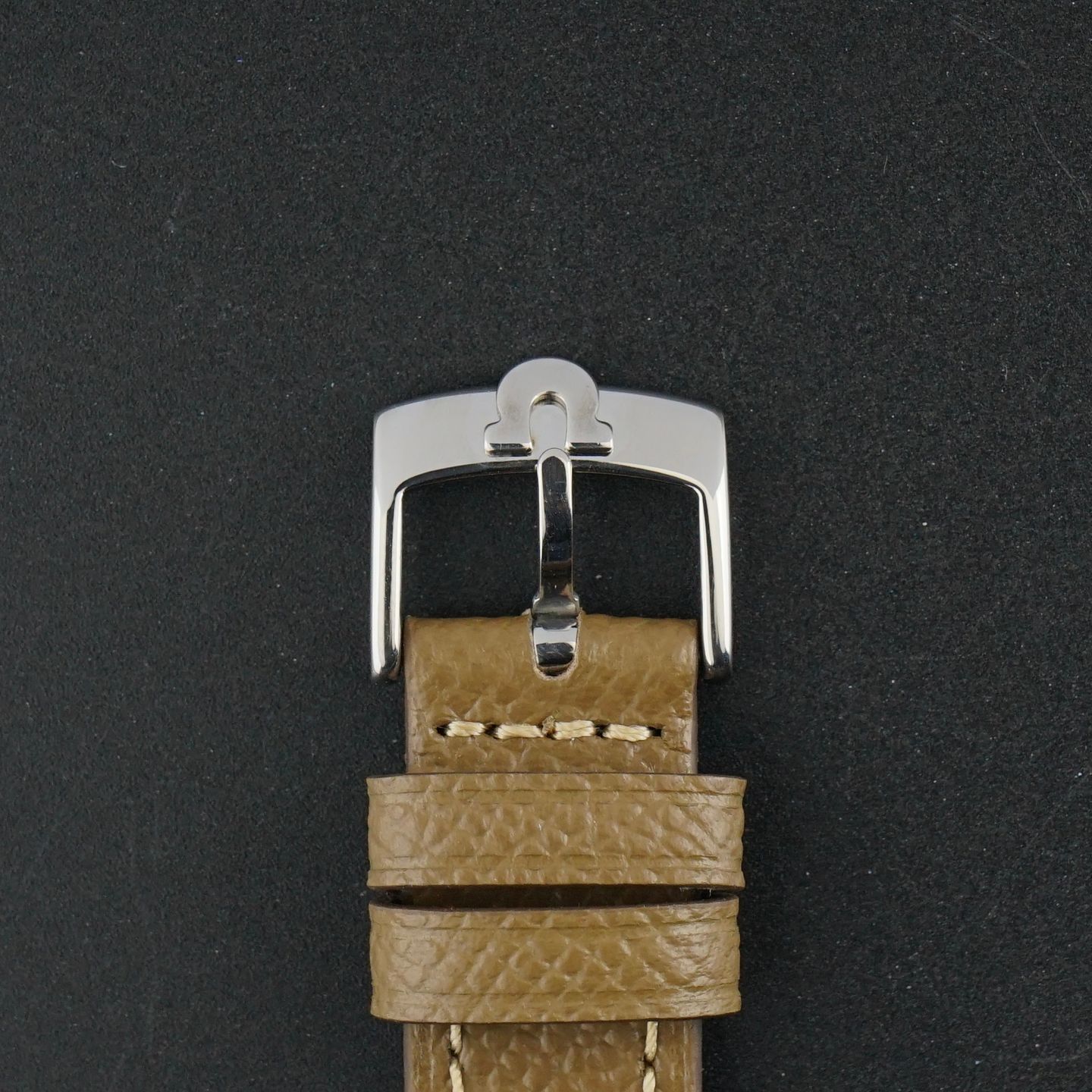 Omega Genève 162.010 (1968) - Blue dial 31 mm Steel case (8/8)