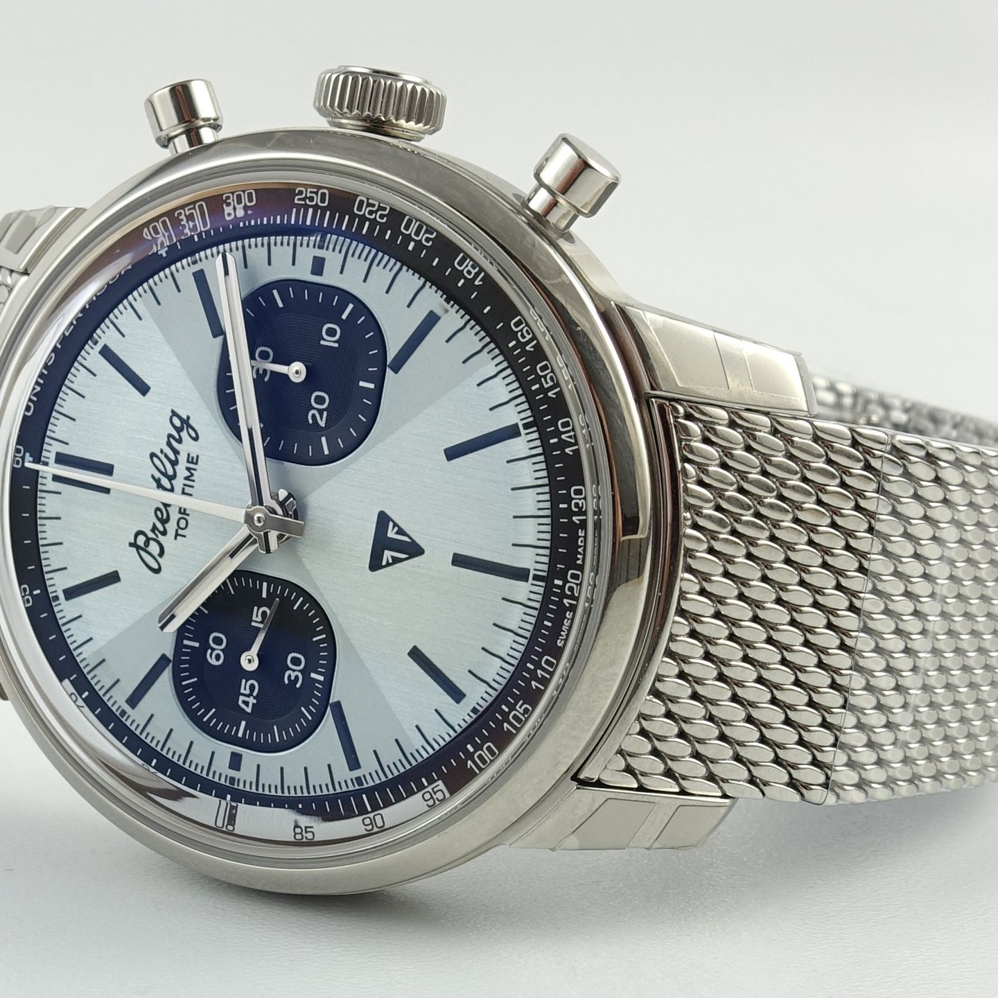 Breitling Top Time AB01764A1C1A1 (2024) - Blauw wijzerplaat 41mm Staal (3/8)