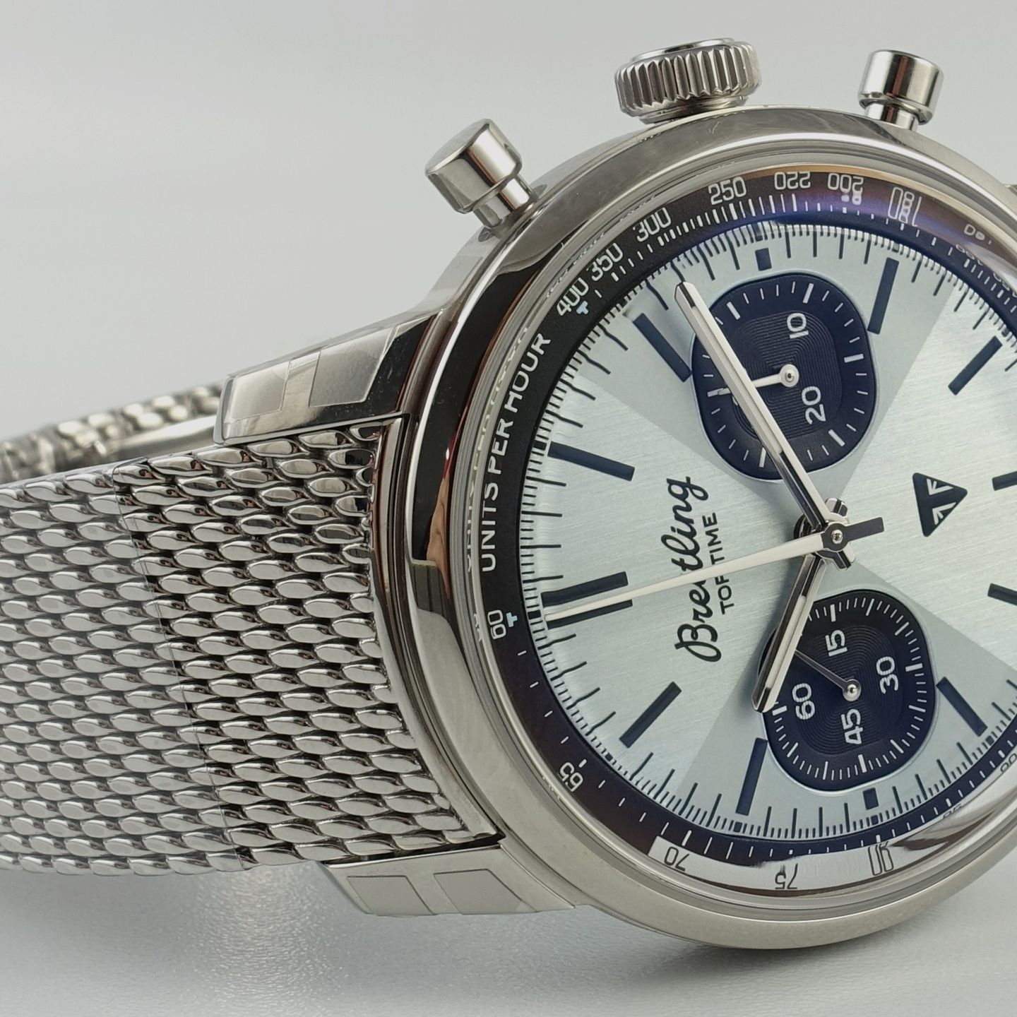 Breitling Top Time AB01764A1C1A1 (2024) - Blauw wijzerplaat 41mm Staal (4/8)