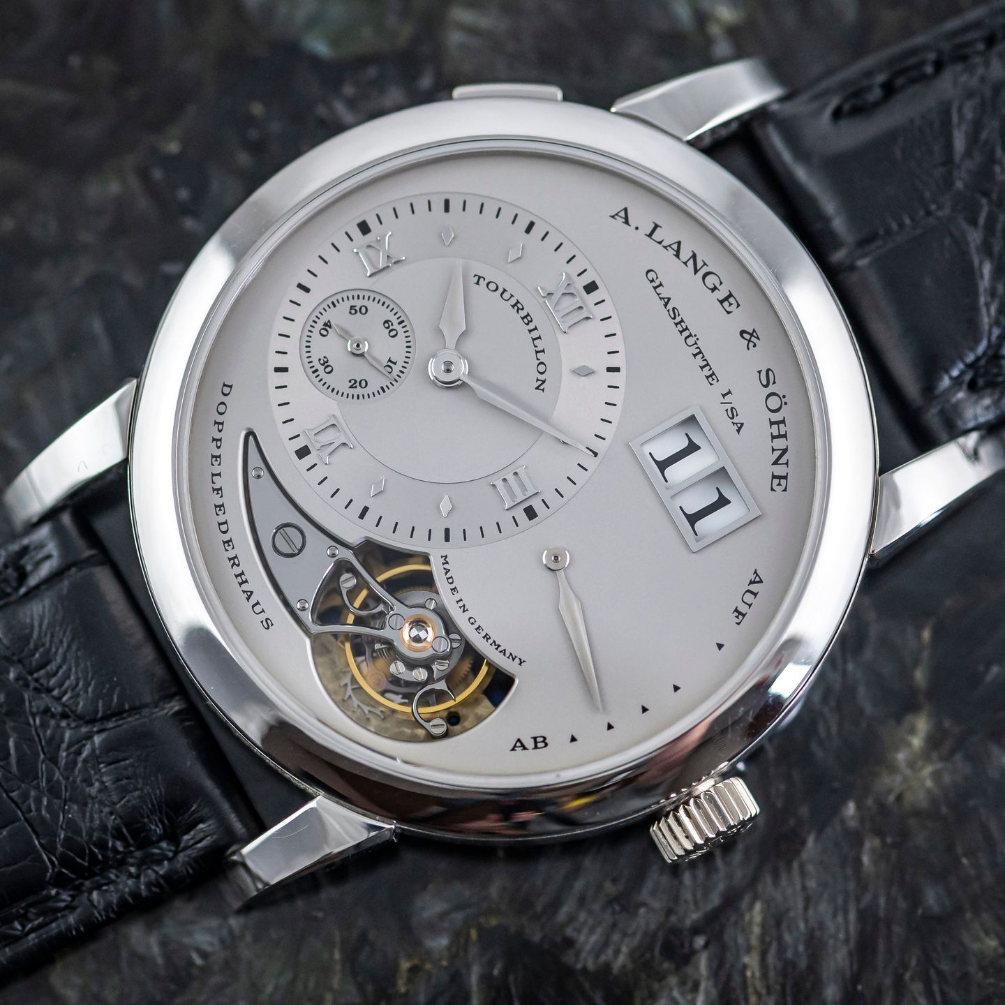 A. Lange & Söhne Lange 1 704.025 (2004) - Silver dial 39 mm Platinum case (1/8)