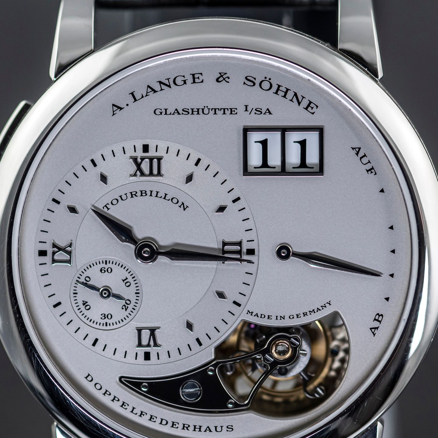 A. Lange & Söhne Lange 1 704.025 (2004) - Silver dial 39 mm Platinum case (8/8)