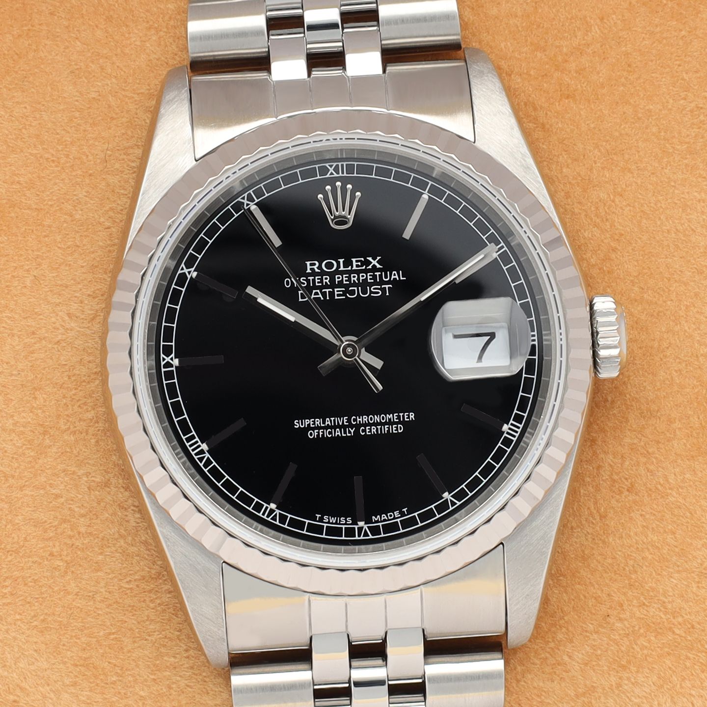 Rolex Datejust 36 16234 (1994) - Black dial 36 mm Steel case (1/8)