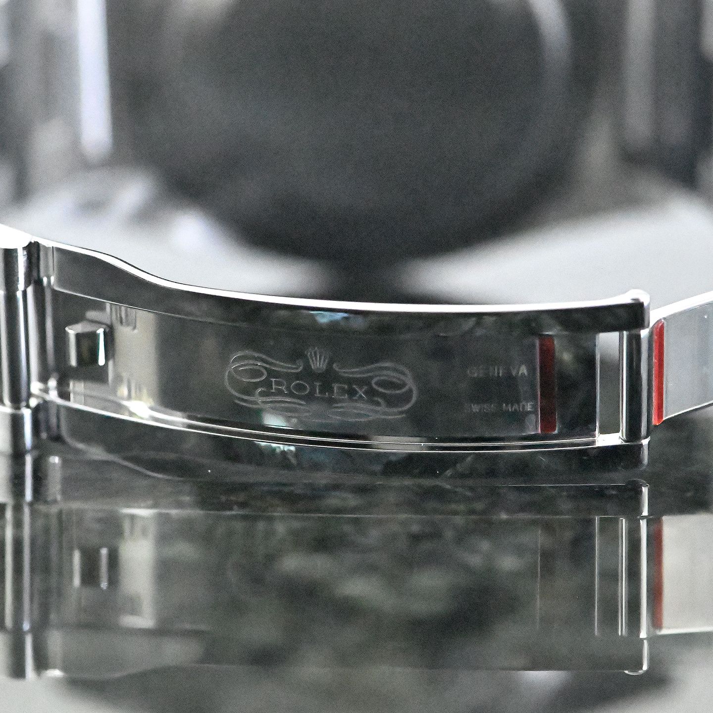 Rolex Oyster Perpetual 39 114300 - (6/8)