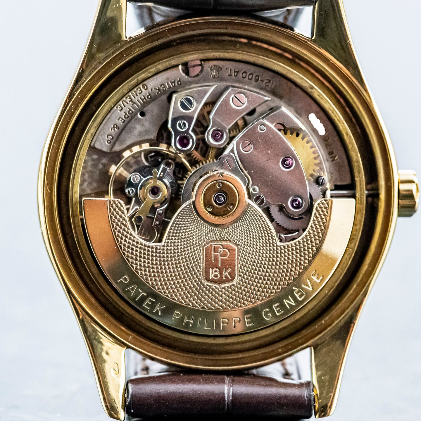 Patek Philippe Calatrava 2526 (1953) - Wit wijzerplaat 36mm Geelgoud (8/8)