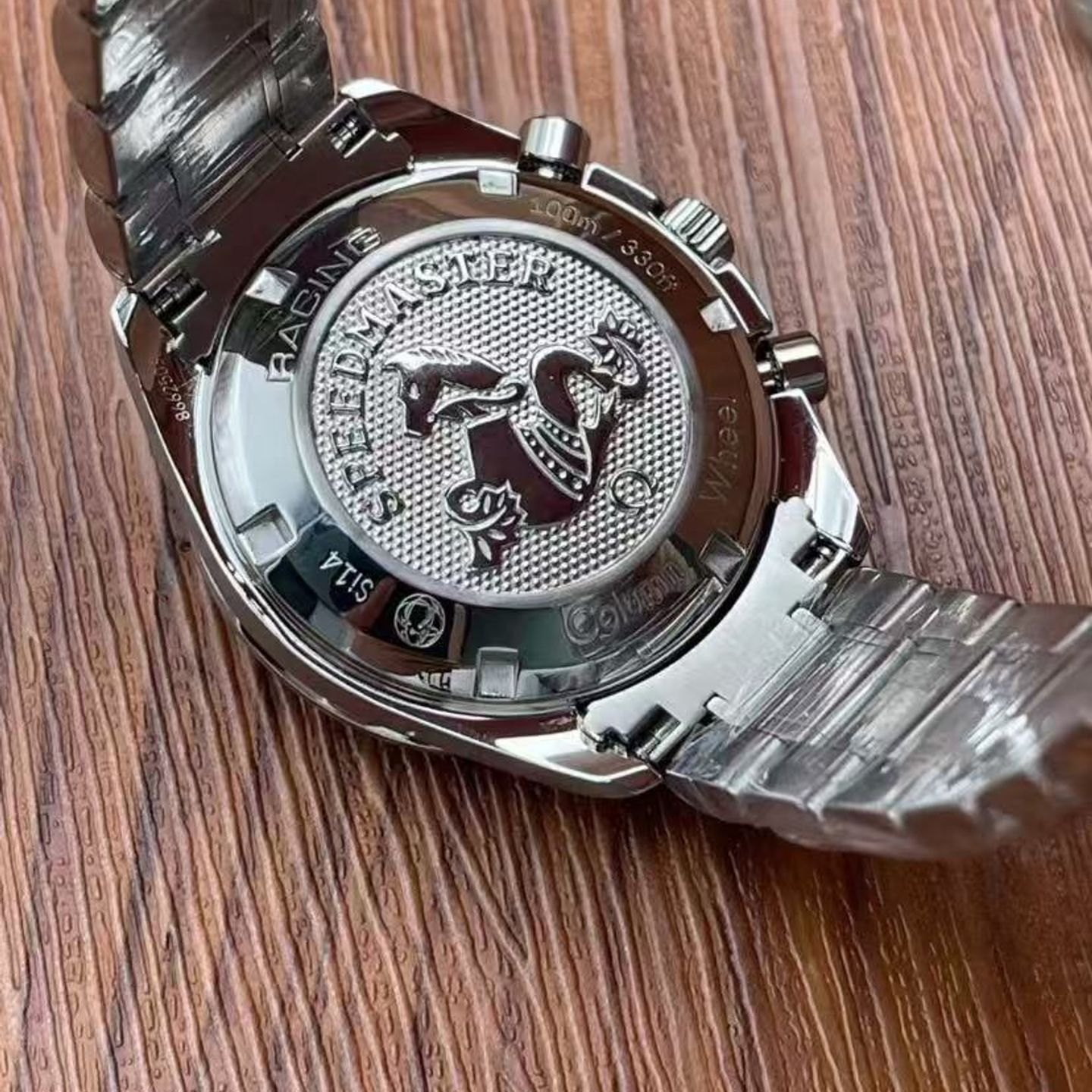 Omega Speedmaster Racing 326.30.40.50.06.001 (2025) - Grijs wijzerplaat 40mm Staal (3/6)