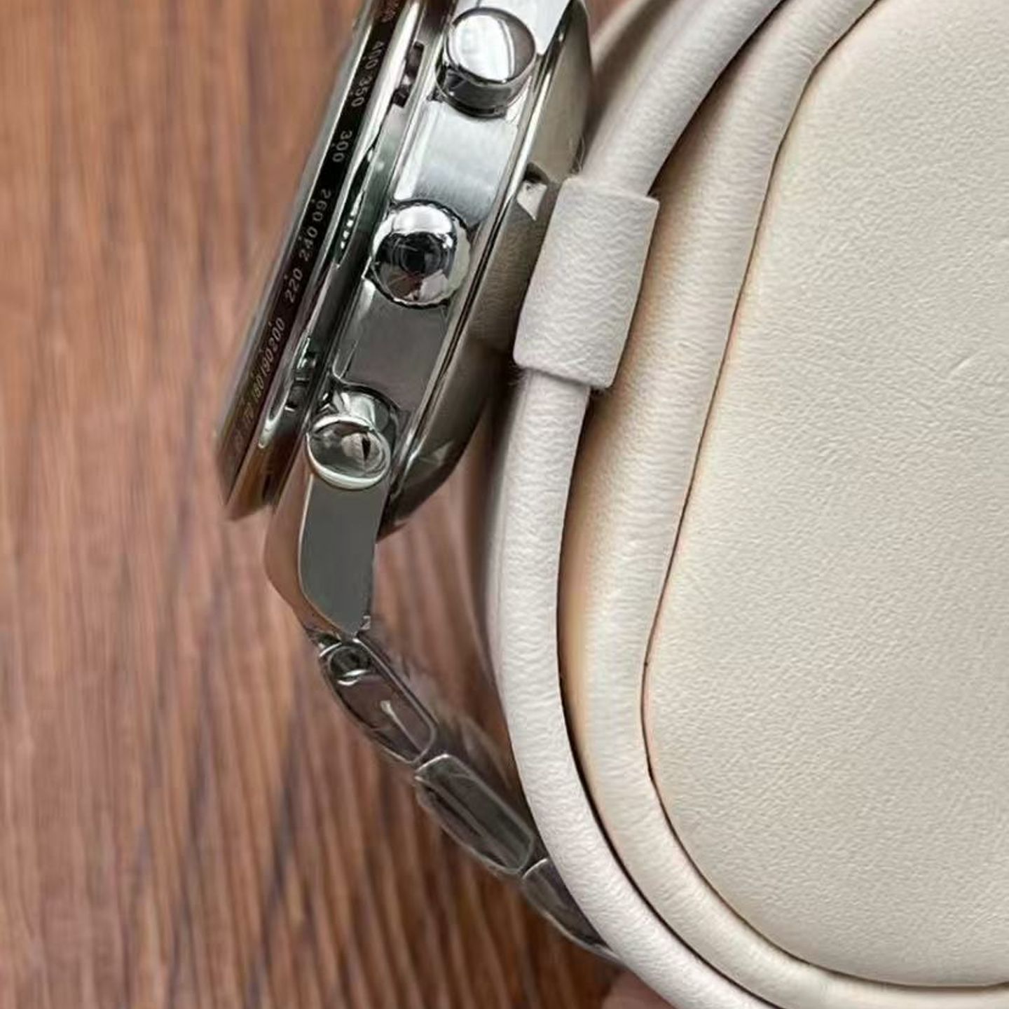 Omega Speedmaster Racing 326.30.40.50.06.001 (2025) - Grijs wijzerplaat 40mm Staal (6/6)