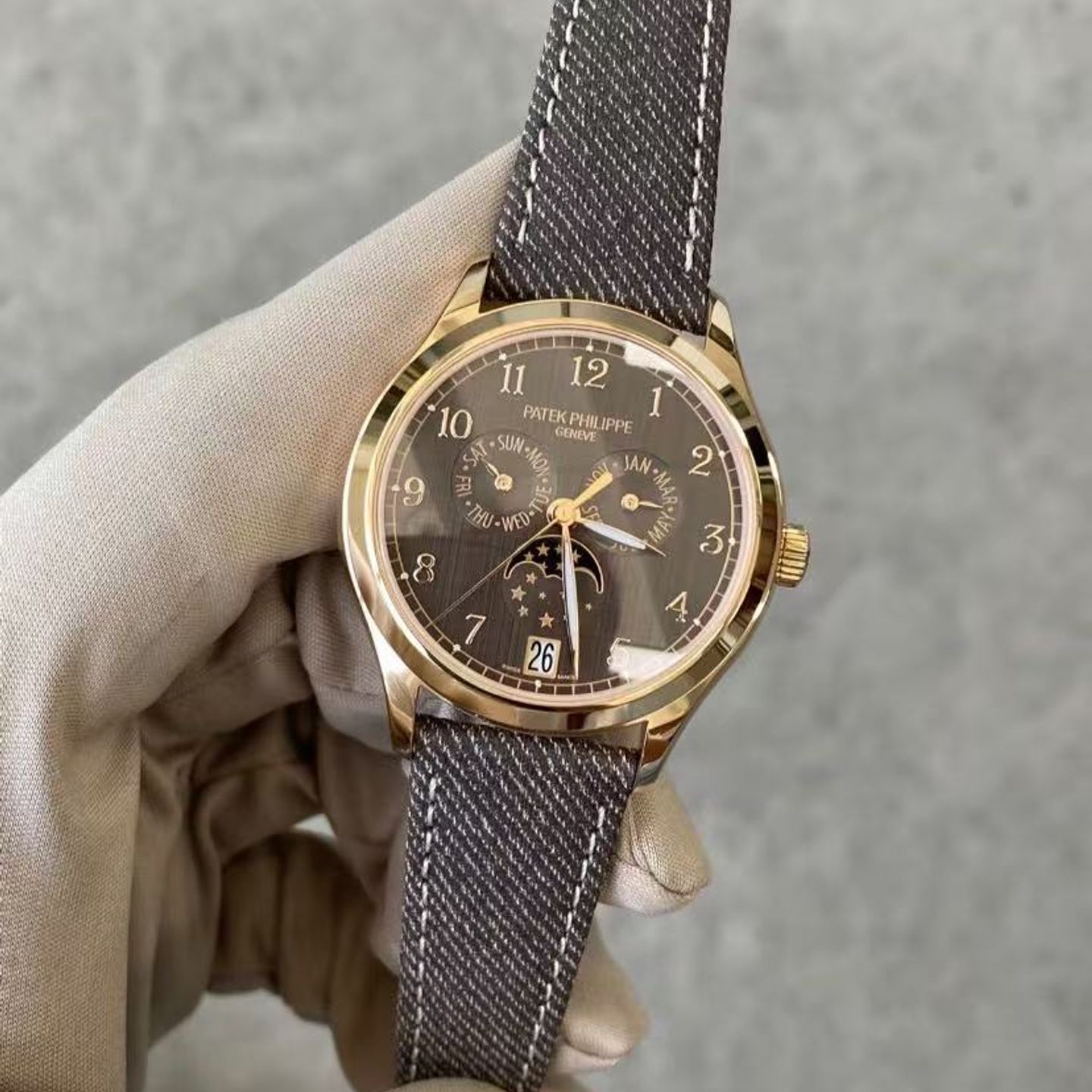 Patek Philippe Complications 4946R-001 - (4/8)