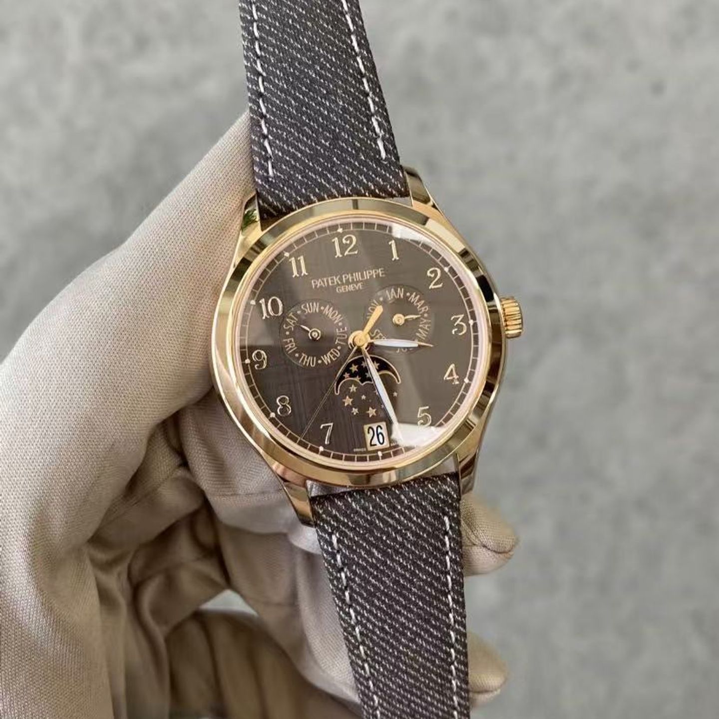 Patek Philippe Complications 4946R-001 - (3/8)