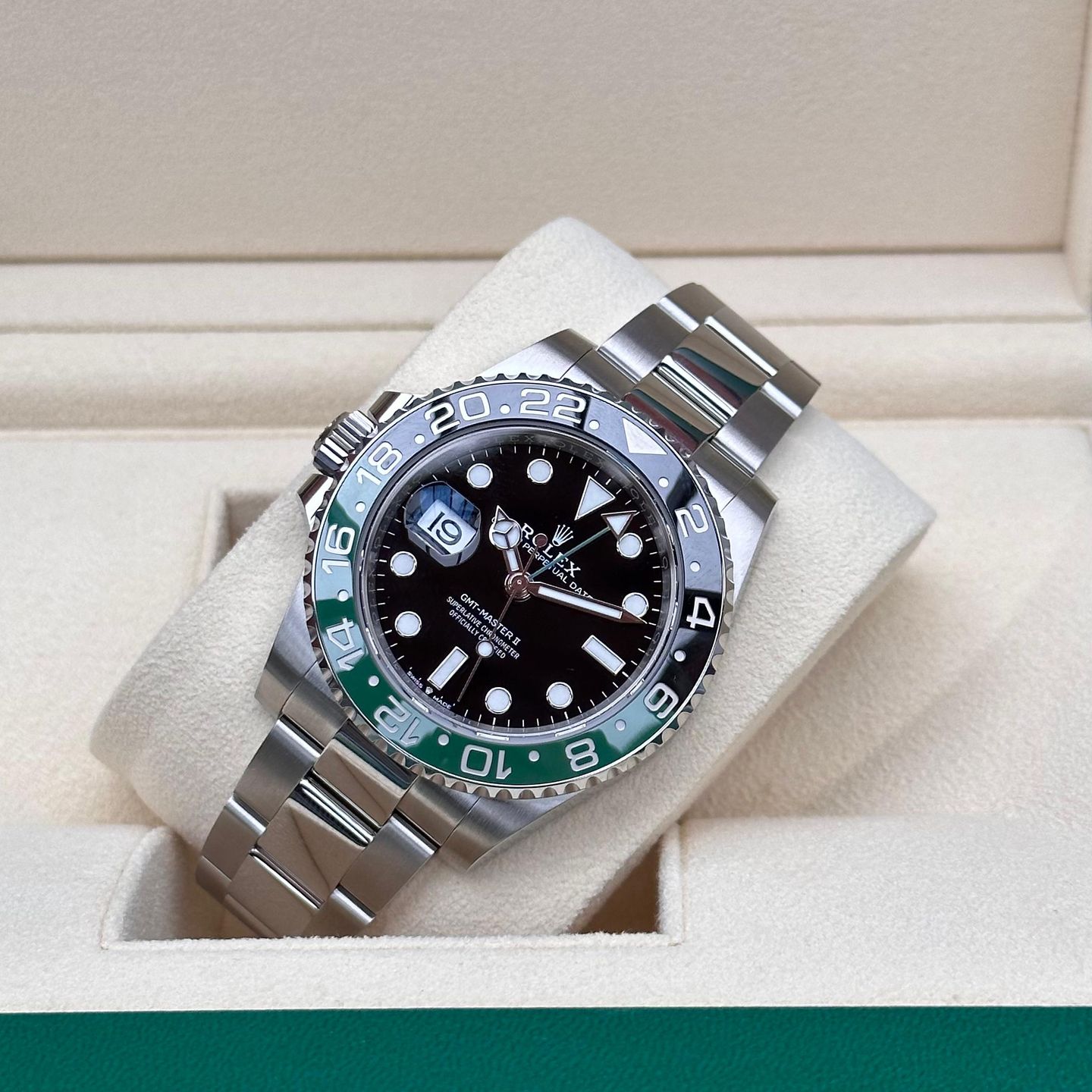 Rolex GMT-Master II 126720VTNR - (2/8)