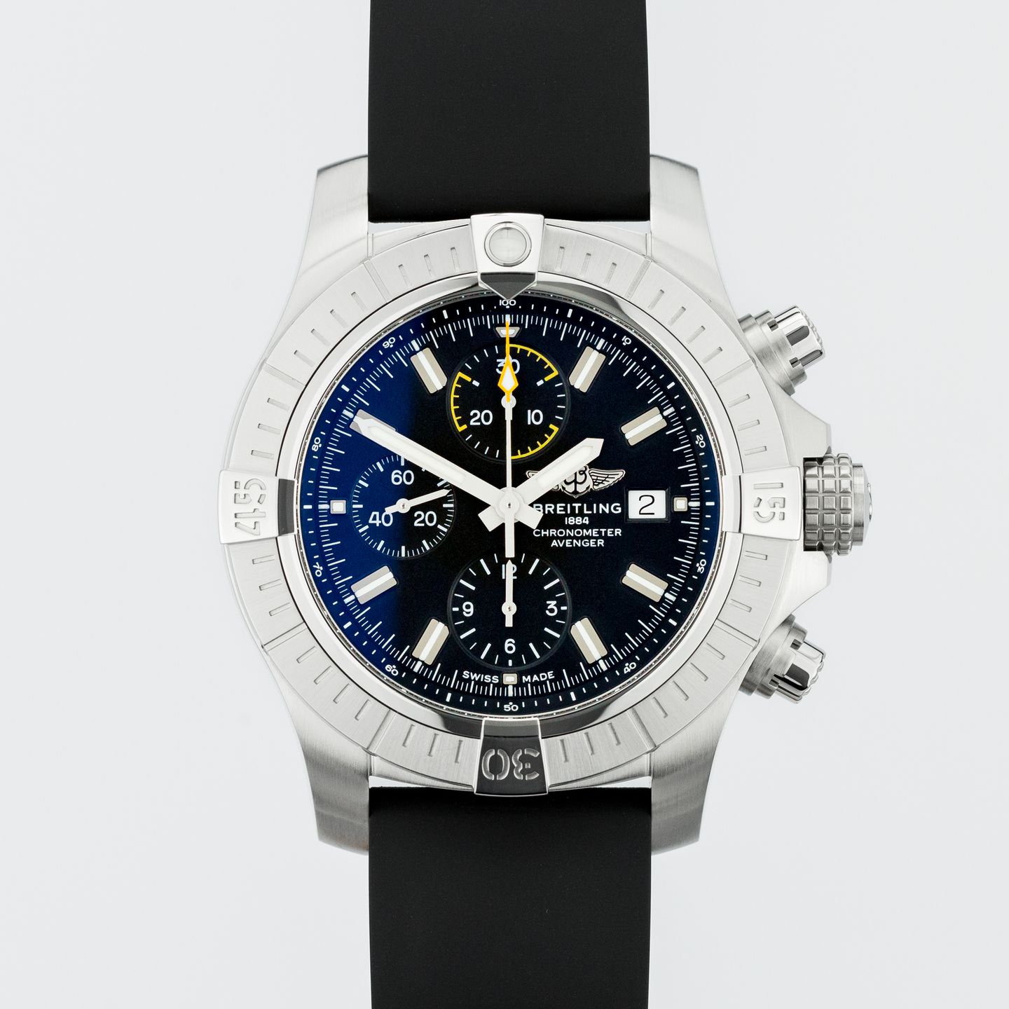 Breitling Avenger A13317101B1X2 (2023) - Zwart wijzerplaat 45mm Staal (1/8)