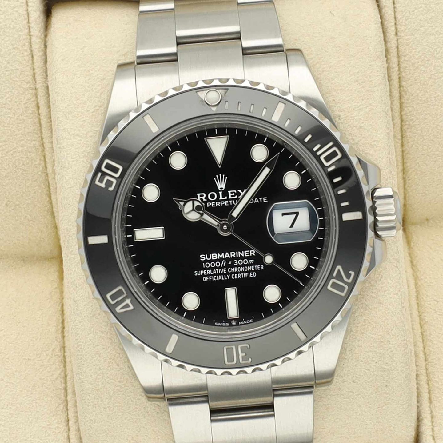 Rolex Submariner Date 126610LN - (1/8)