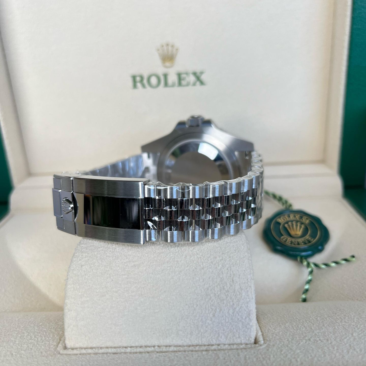 Rolex GMT-Master II 126710BLNR - (5/5)