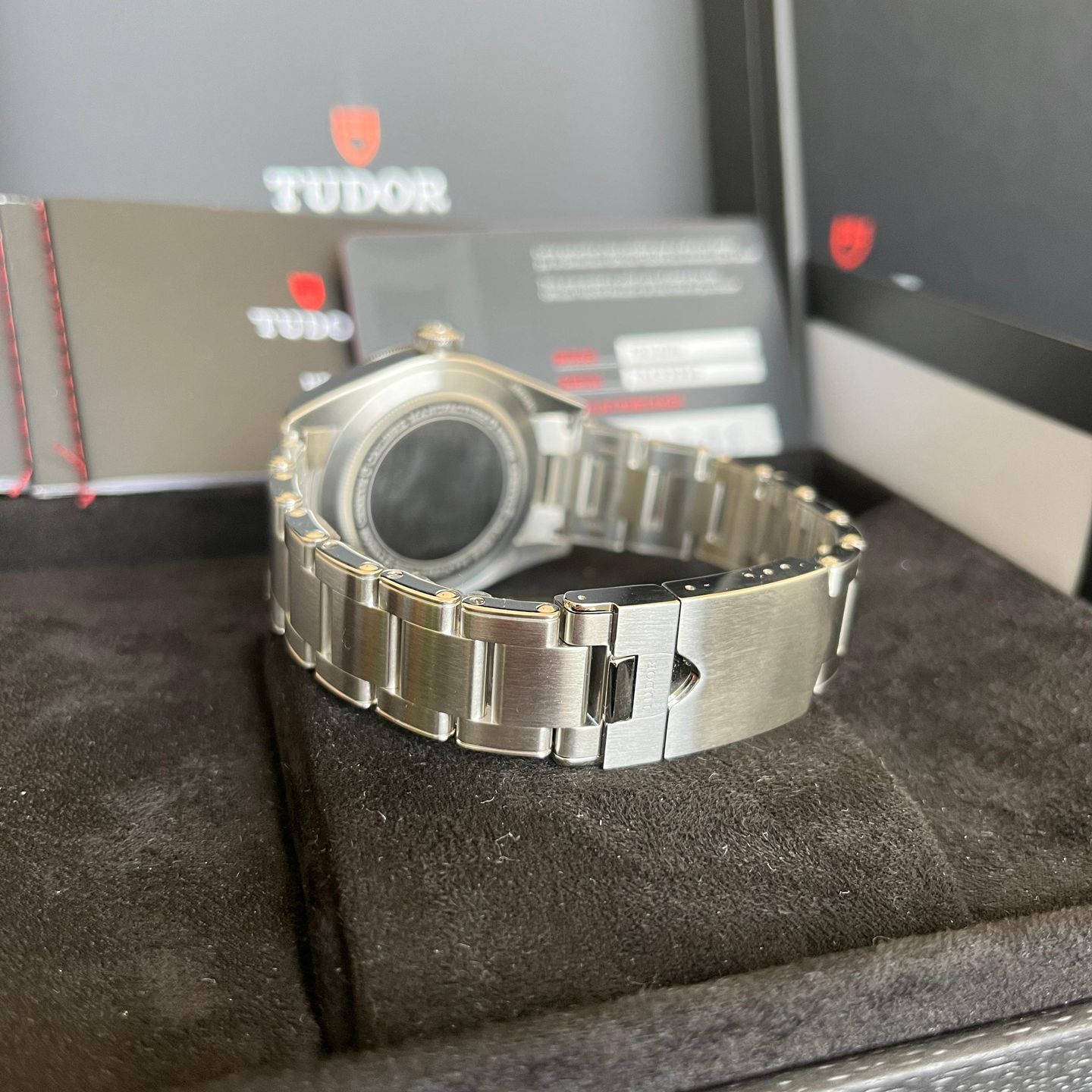Tudor Black Bay Fifty-Eight 79030N (2025) - Black dial 39 mm Steel case (5/5)