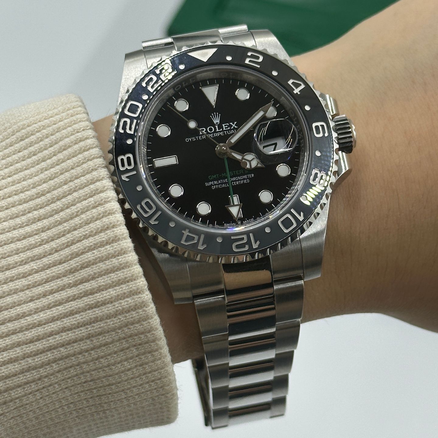 Rolex GMT-Master II 126710GRNR (2024) - Zwart wijzerplaat 40mm Staal (8/8)