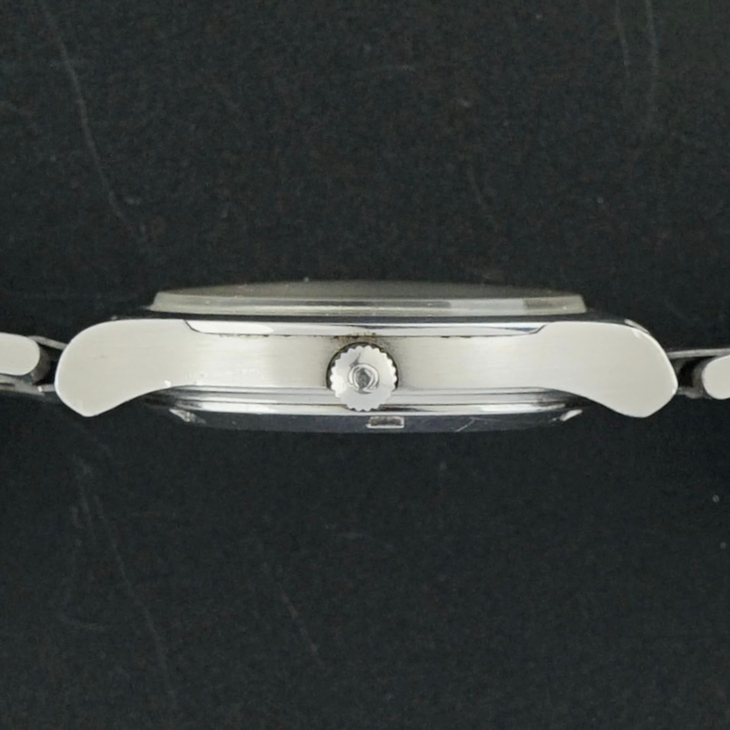 Omega Genève 166.0173 - (4/8)