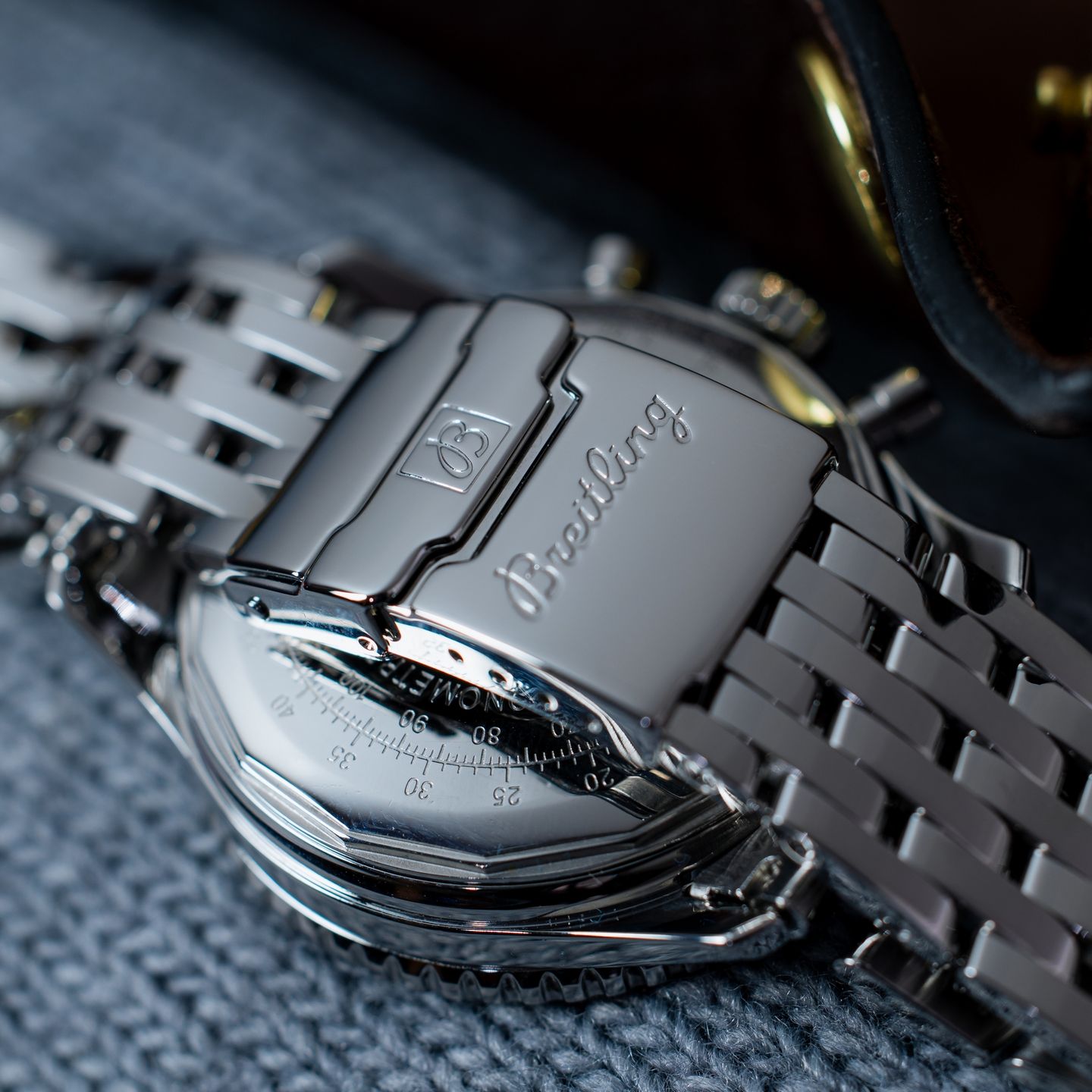 Breitling Navitimer Cosmonaute A12322 (2000) - Black dial 41 mm Steel case (6/6)