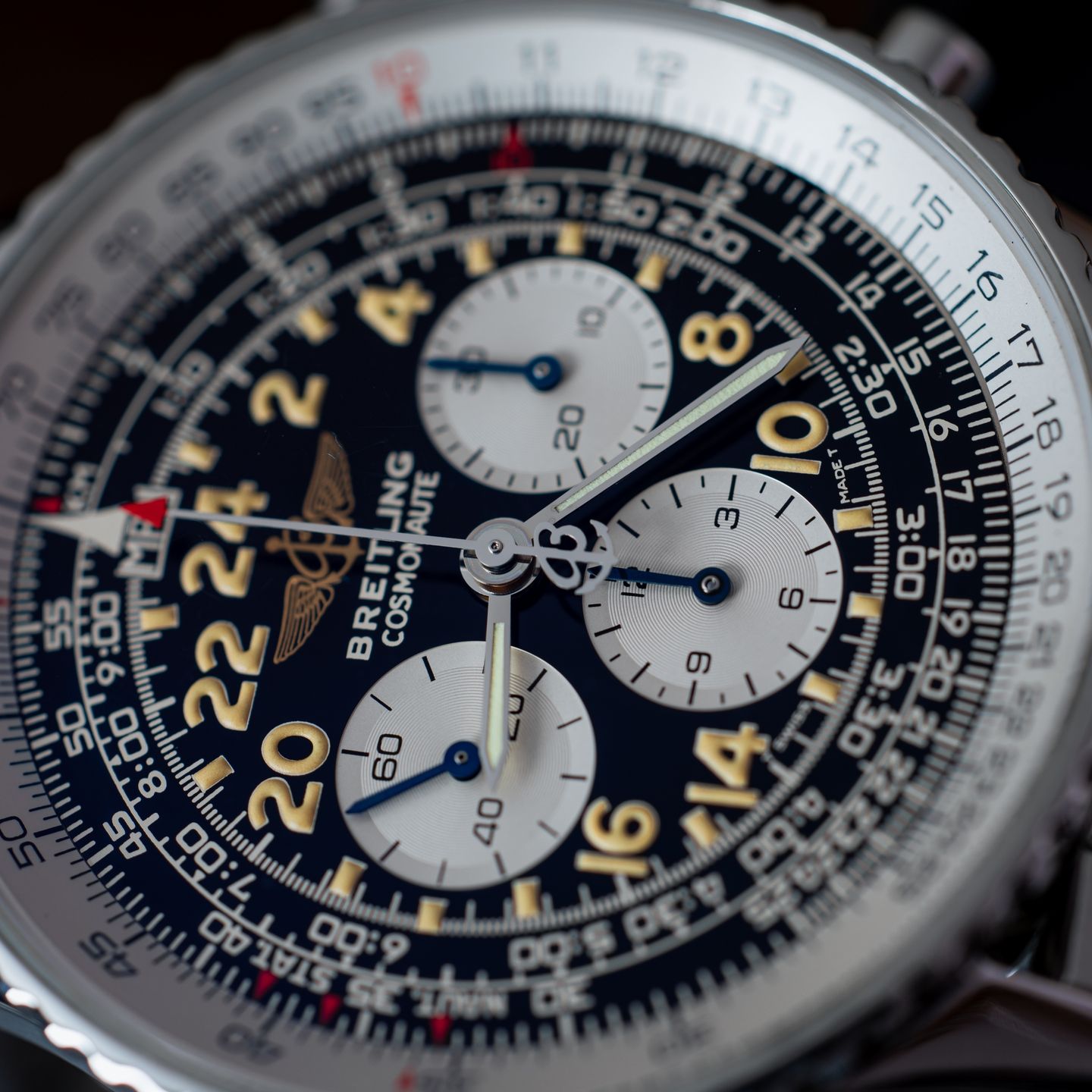 Breitling Navitimer Cosmonaute A12322 (2000) - Black dial 41 mm Steel case (4/6)