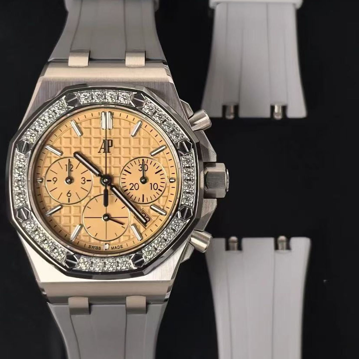 Audemars Piguet Royal Oak Offshore Lady 26231ST.ZZ.A178CA.01 - (2/5)