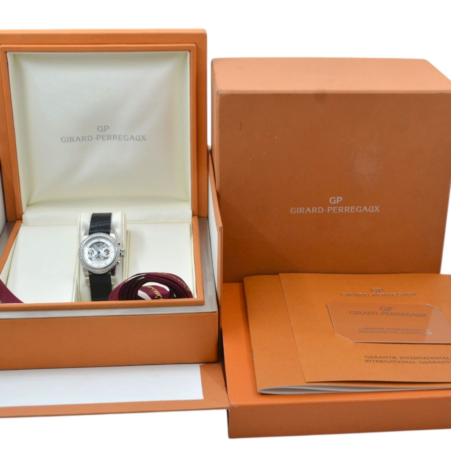 Girard-Perregaux 1966 8046 (2006) - 33mm Staal (2/8)