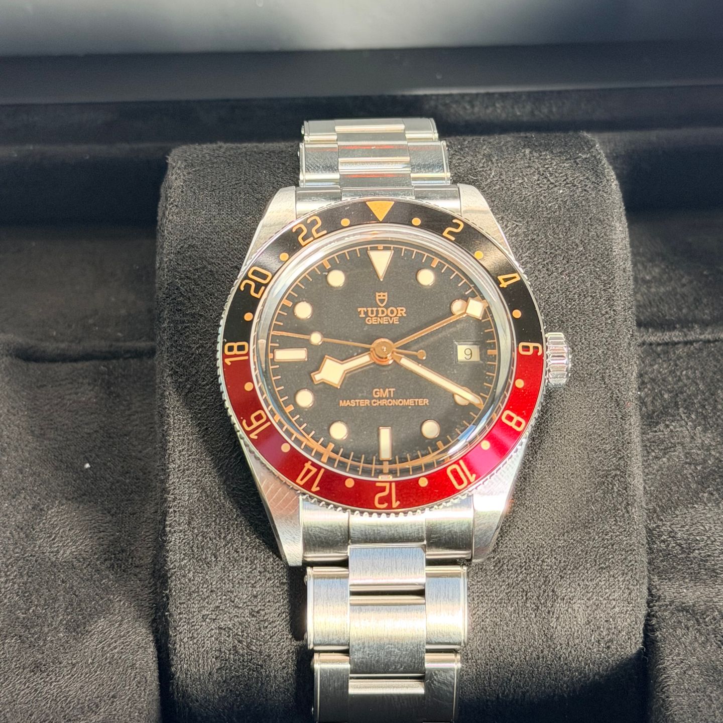 Tudor Black Bay Fifty-Eight 7939G1A0NRU (2026) - Black dial 39 mm Steel case (2/8)