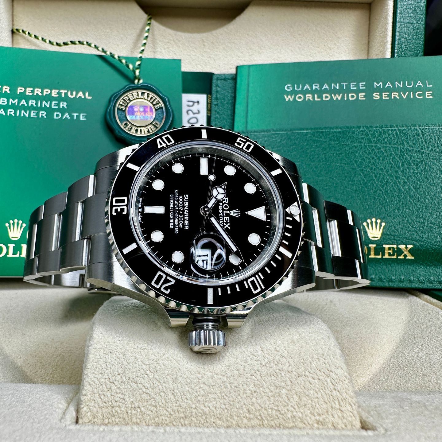 Rolex Submariner Date 126610LN - (3/8)