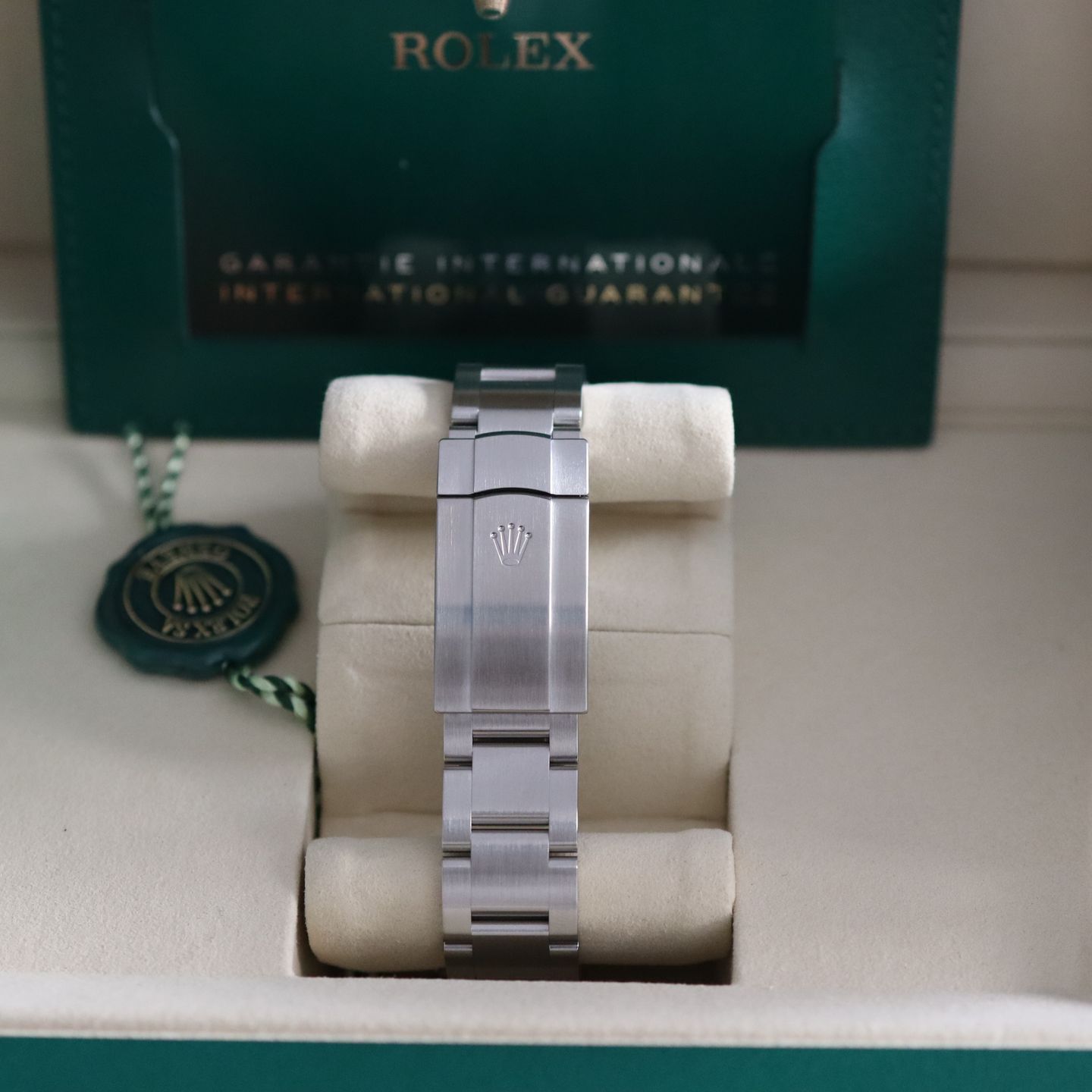 Rolex Oyster Perpetual 36 126000 - (6/8)