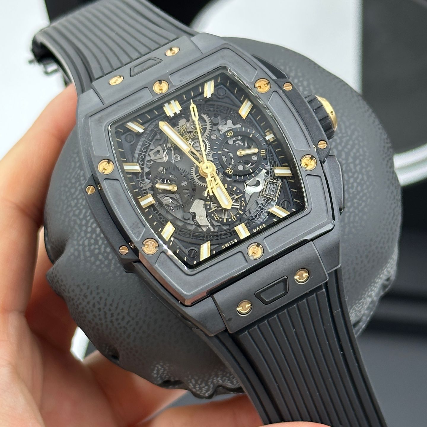 Hublot Spirit of Big Bang 642.ci.0181.rx.sea (2023) - Transparent dial 42 mm Ceramic case (5/8)