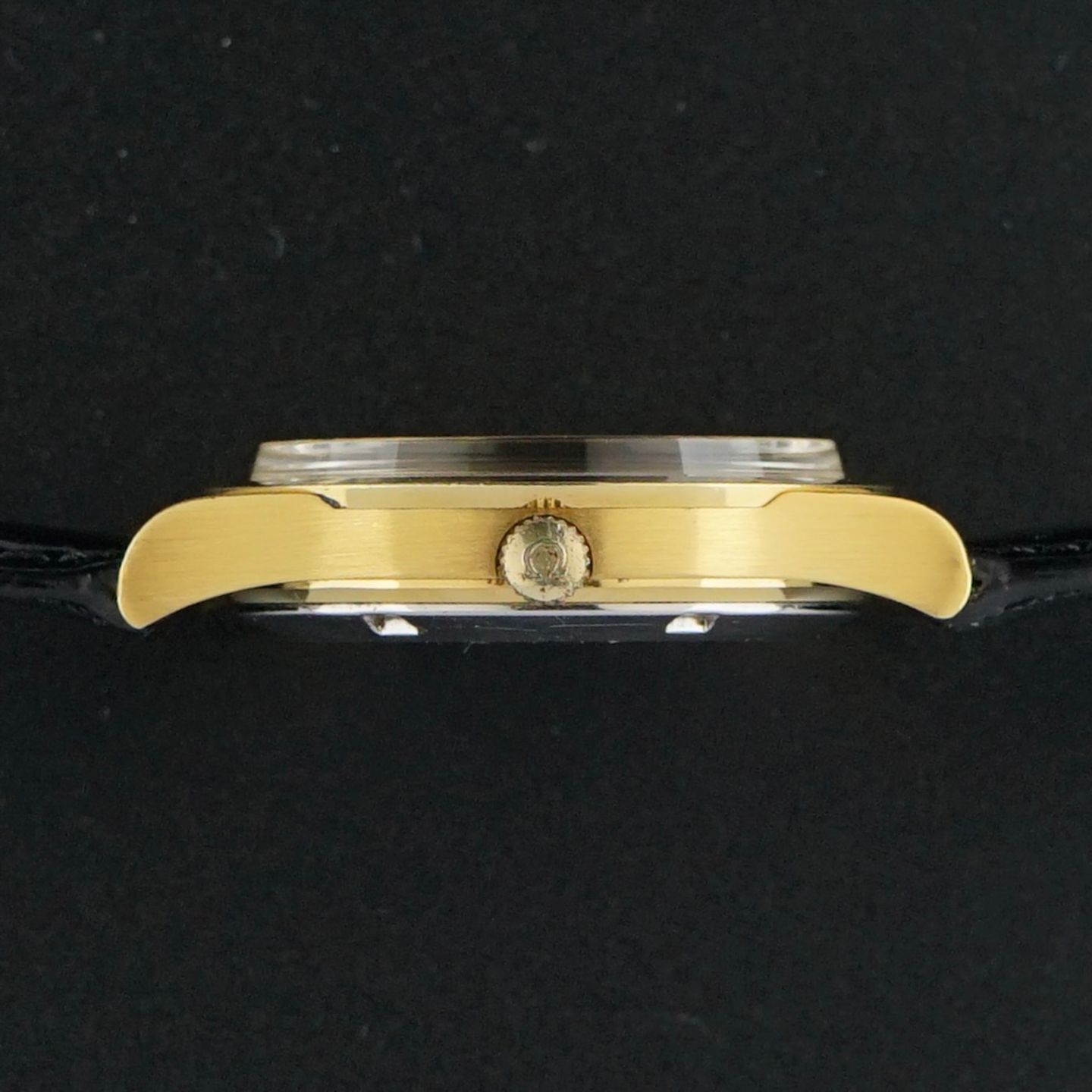 Omega Genève 166.0169 - (4/8)