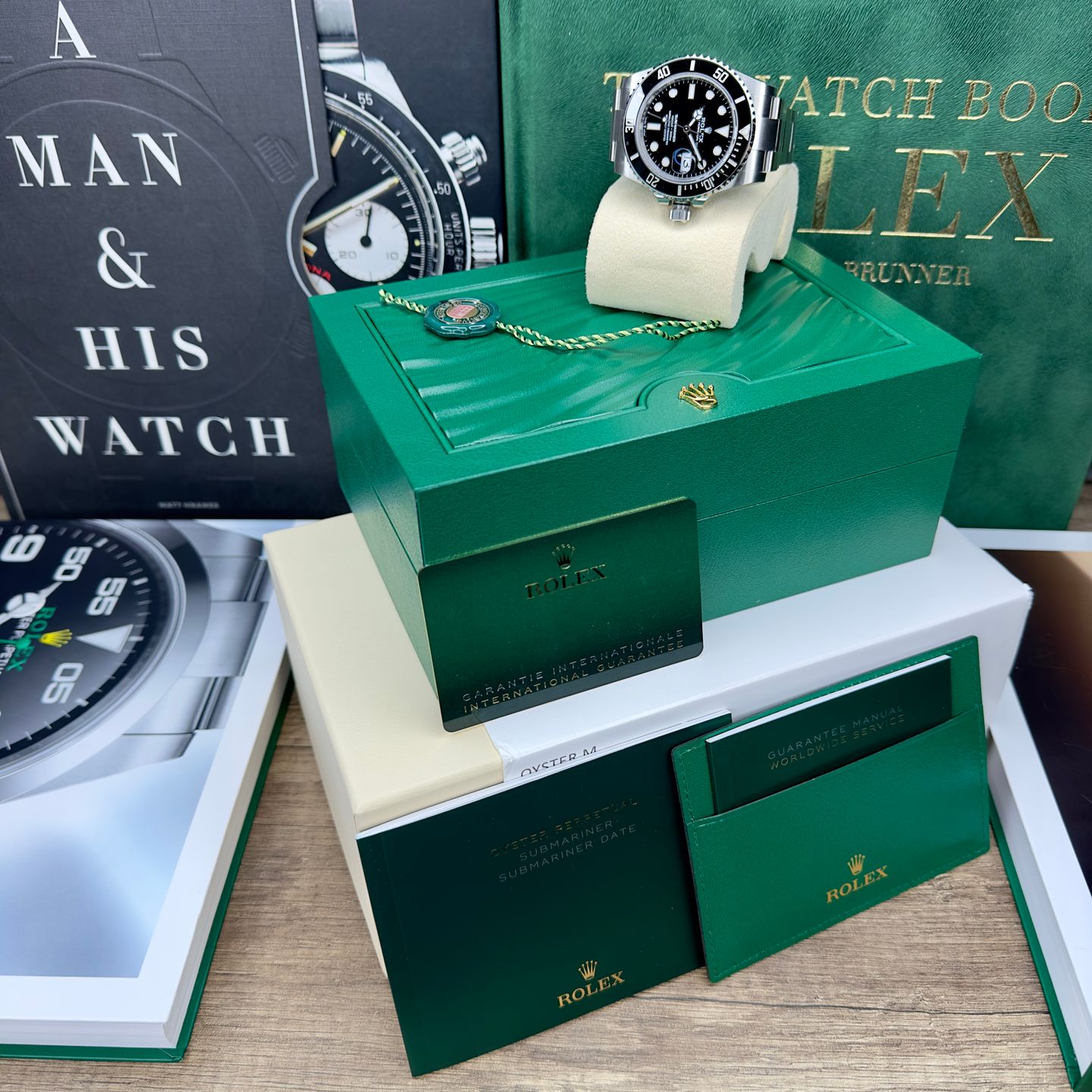 Rolex Submariner Date 126610LN - (8/8)