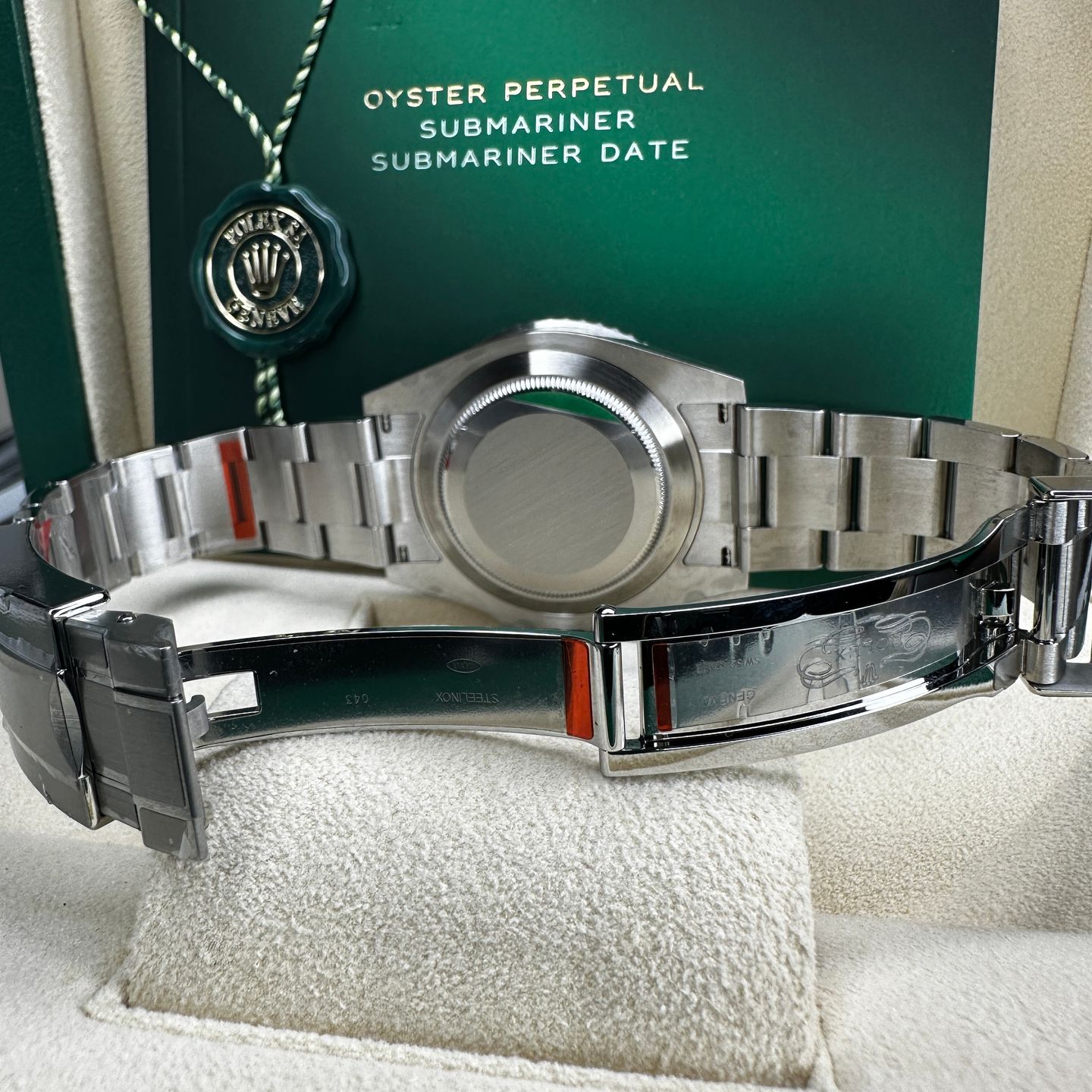 Rolex Submariner Date 126610LN - (4/8)